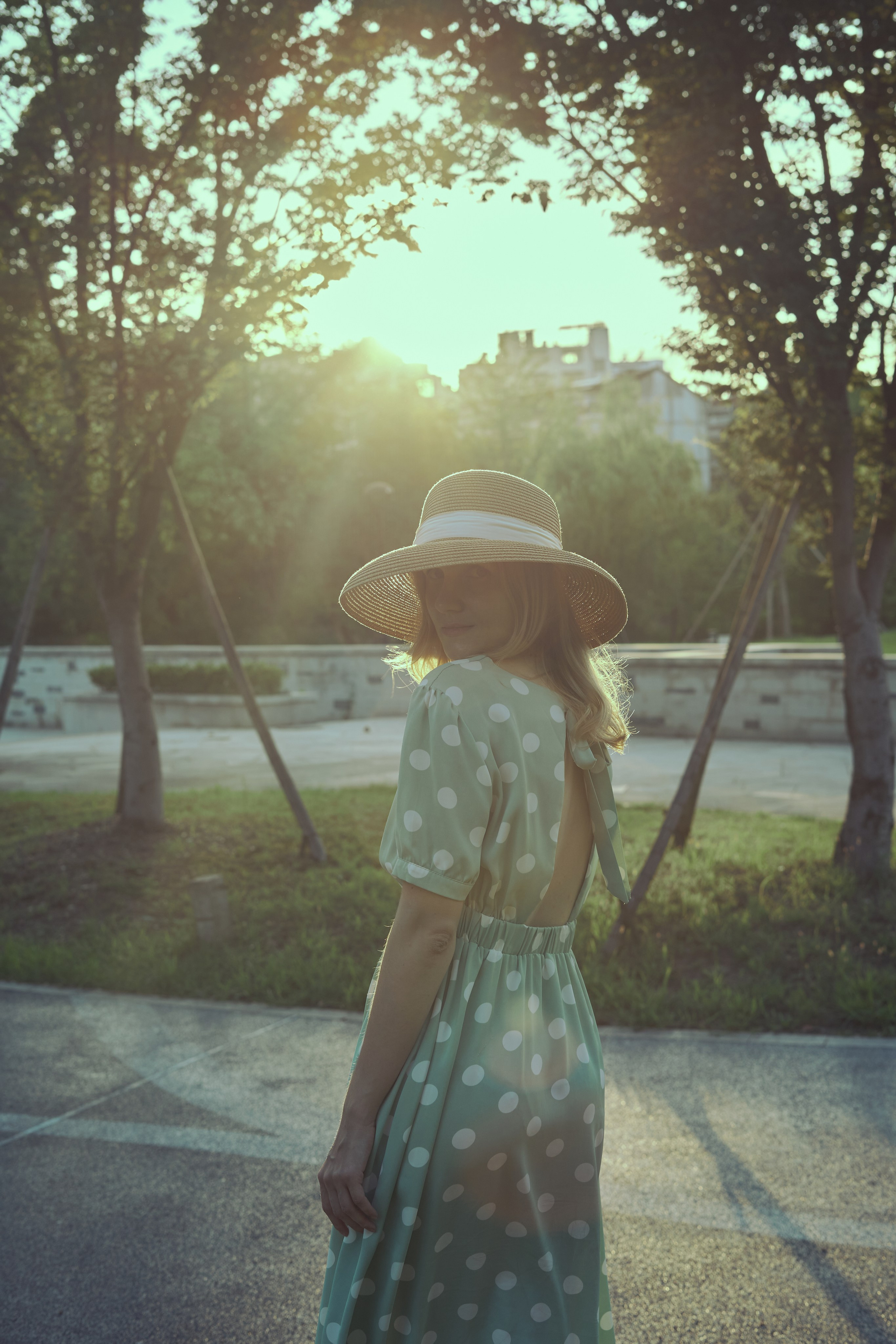 Даша в цвете циан. Репортажный и свадебный фотограф Роман Яшкильдин