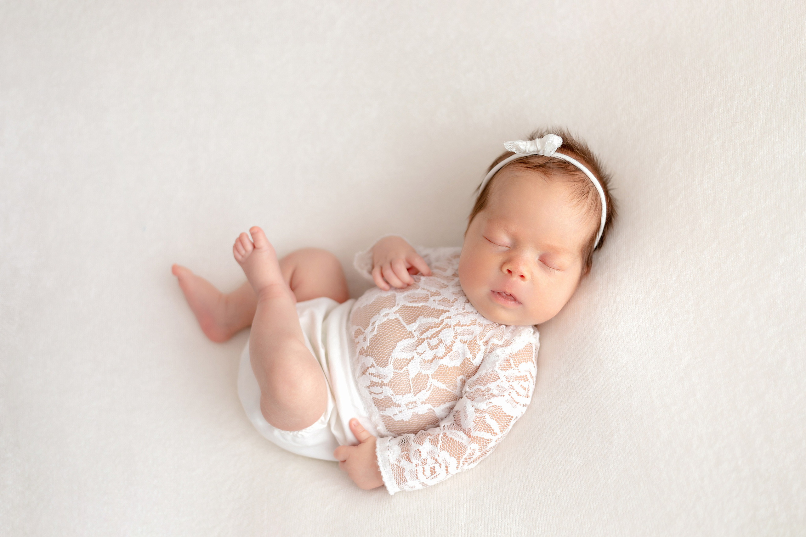 Новорожденные до 28 дней. Фотограф новорожденных в Тюмени
