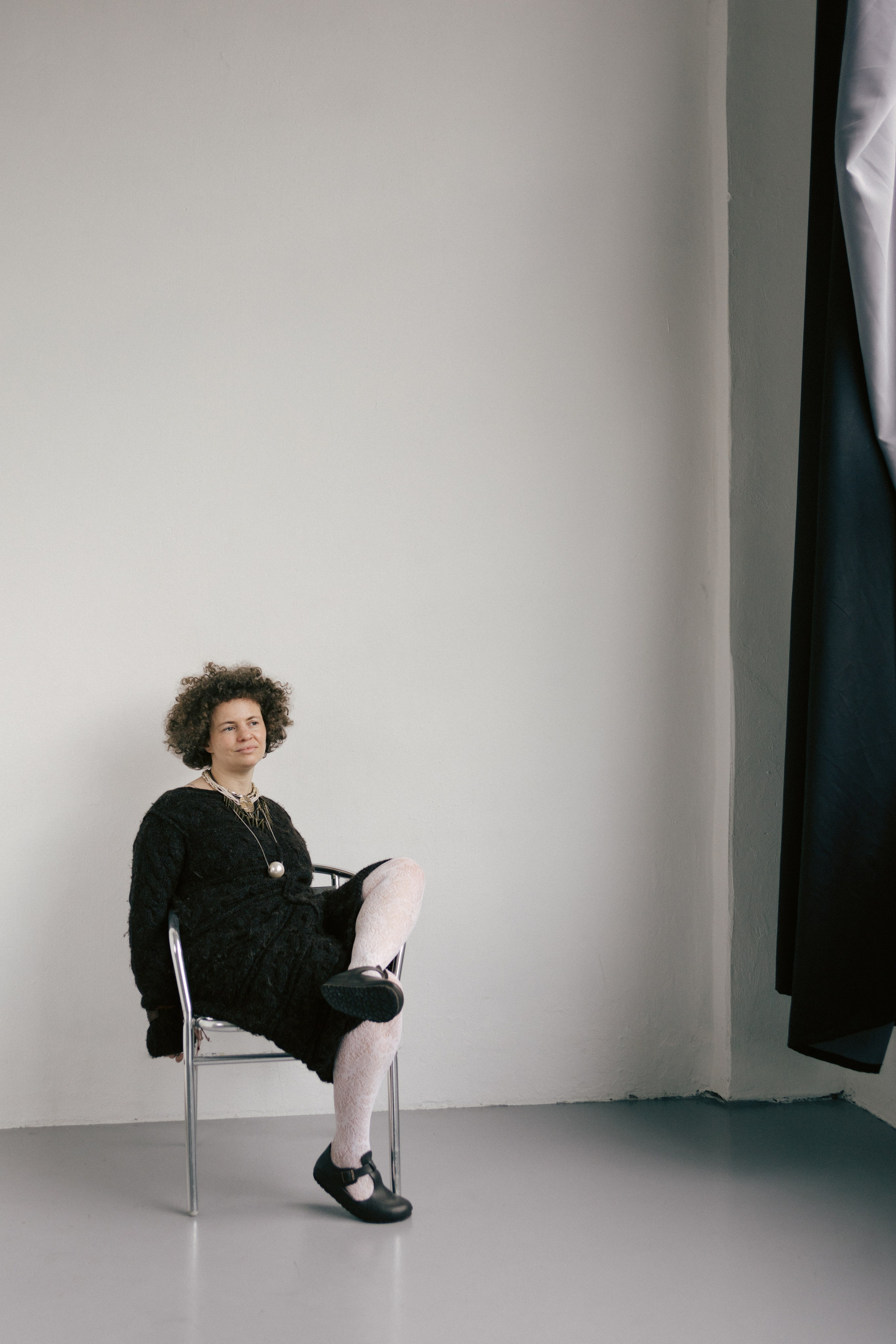 Белла. Студия