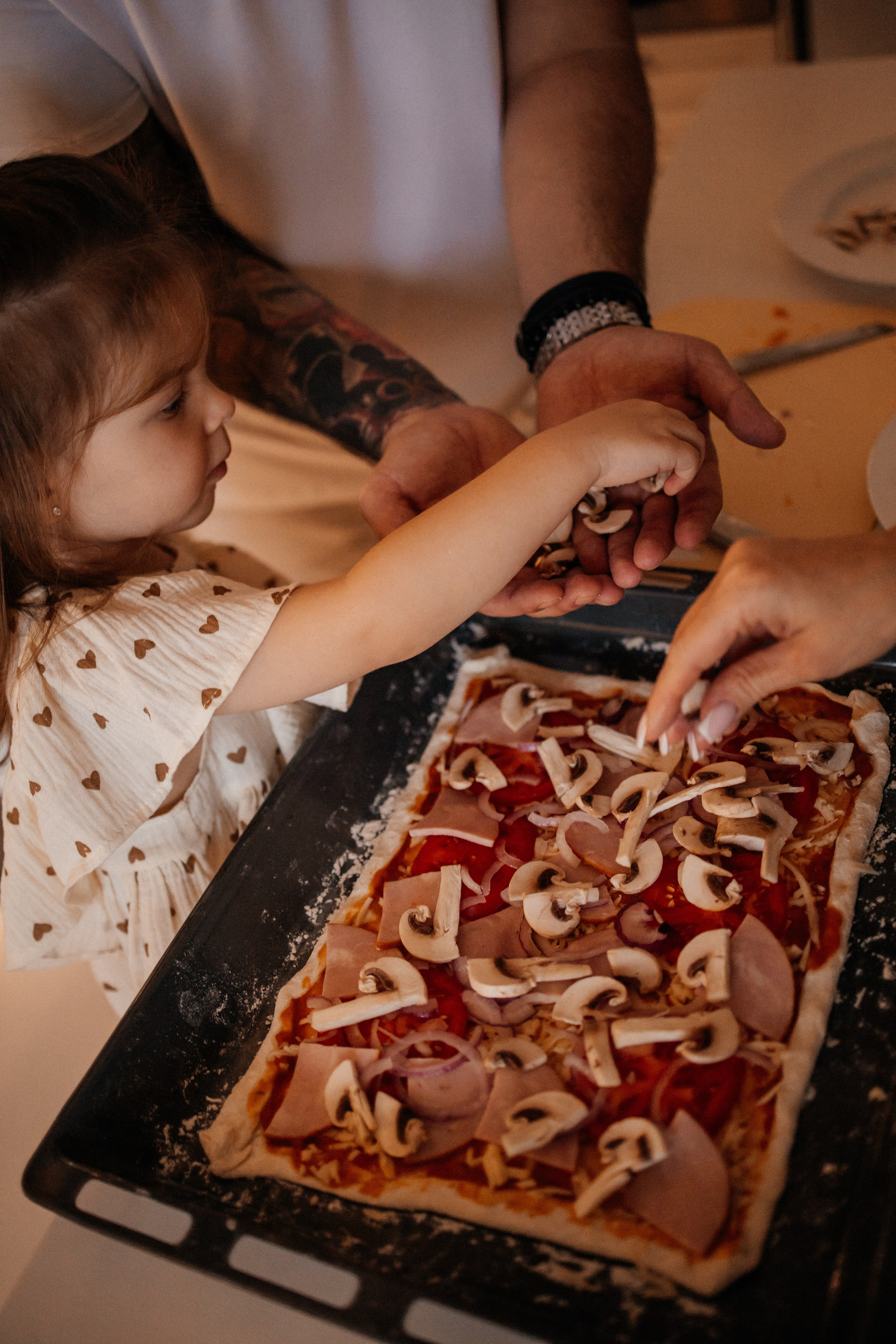 Домашняя фотосессия на кухне. Фотограф Алия Танцыкужина
