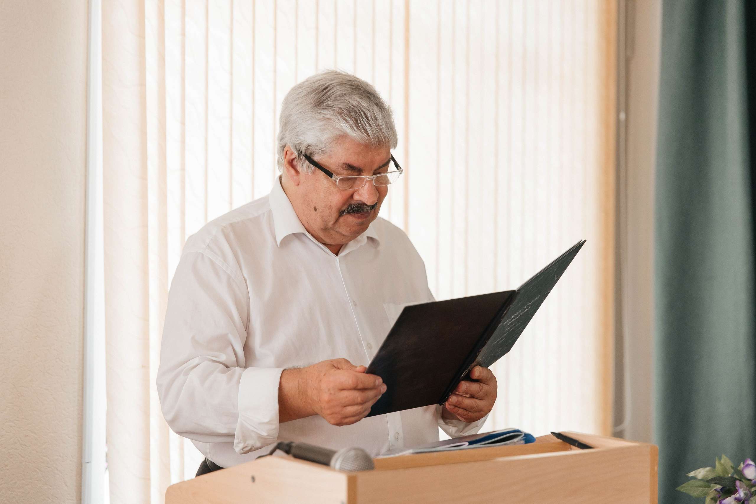 Гимназия Пеленг. _Carpe diem_