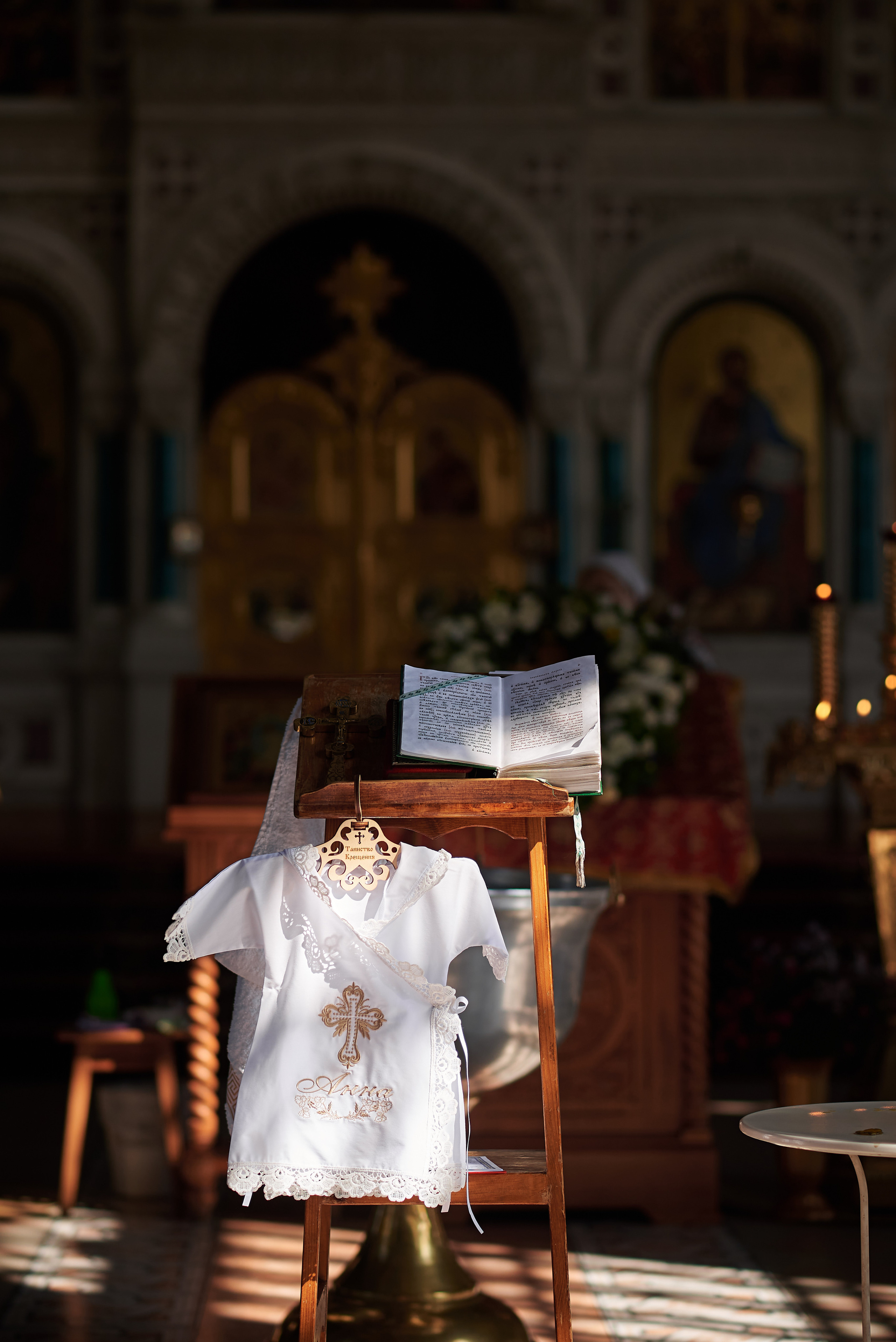 Крещение Анны в Храме Преполовения Пятидесятницы. Семейный фотограф в Ростове-на-Дону Татьяна Литвинова
