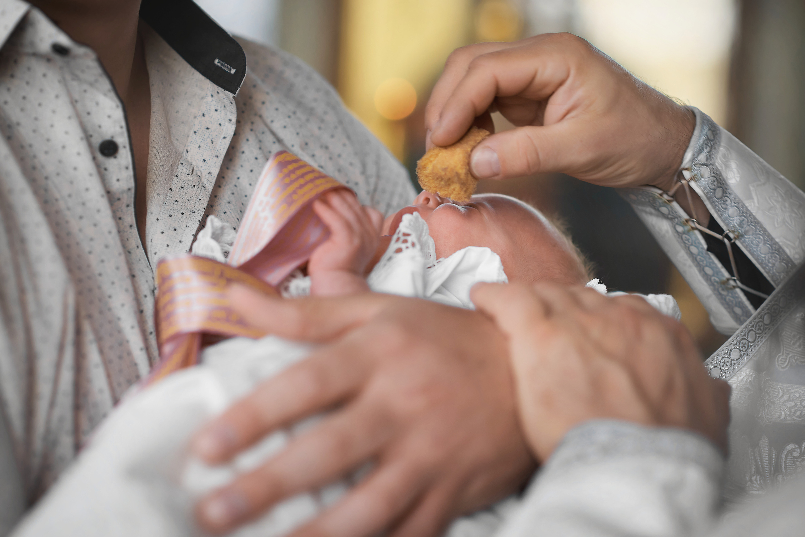 Крещение Анны в Храме Преполовения Пятидесятницы. Семейный фотограф в Ростове-на-Дону Татьяна Литвинова