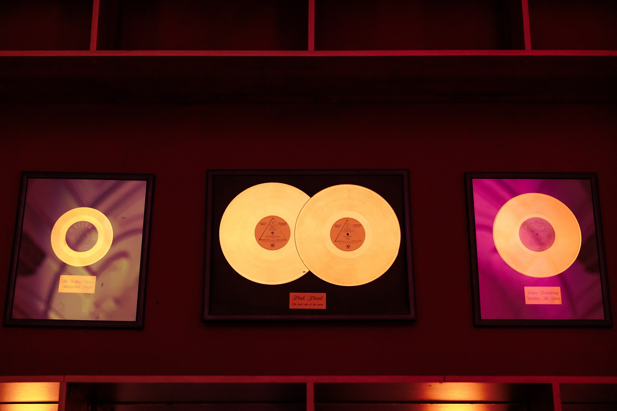 Концерт ATOMIC CELLOS в пространстве FREEDOM. Фотограф в Санкт-Петербурге — Сергей Петров