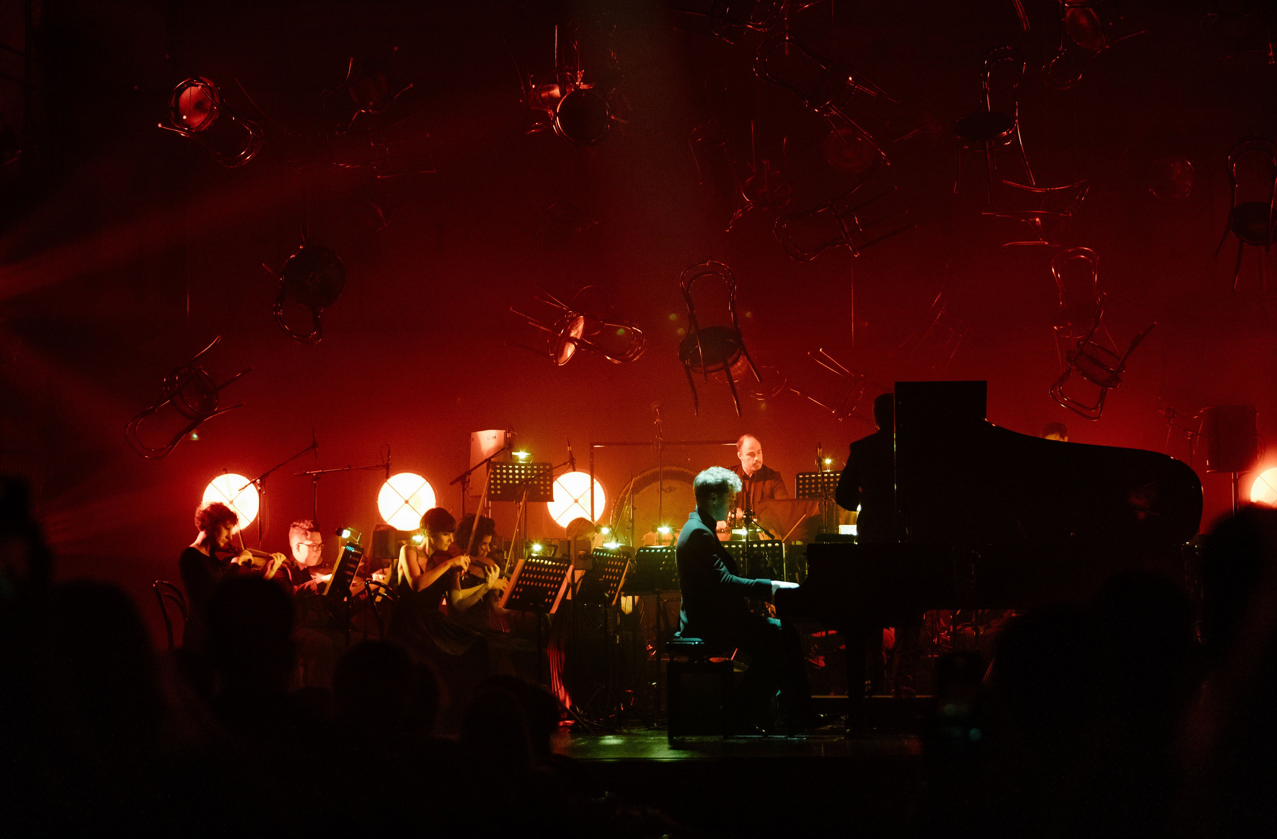 Виталий Кривцов  Музыкальный и концертный фотограф Фотосъёмка артистов, концертов и фестивалей Виталий Кривцов За кулисами музыки в кадре. Репортажный, event, концертный и backstage фотограф из Москвы Виталий Кривцов