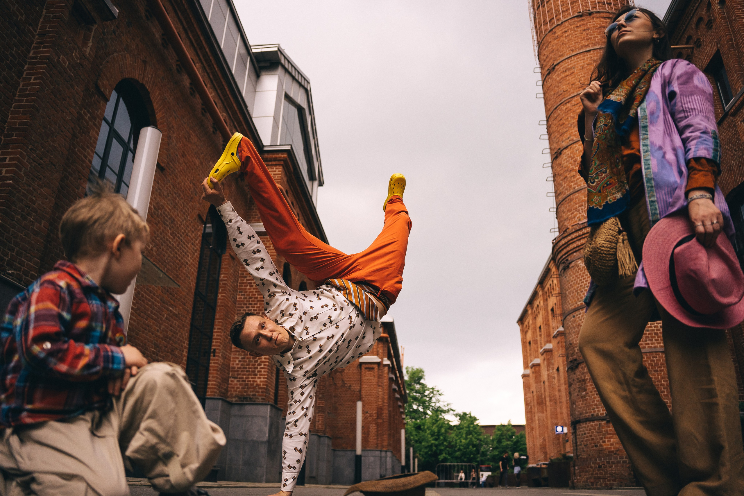 семейная лавстори с машиной