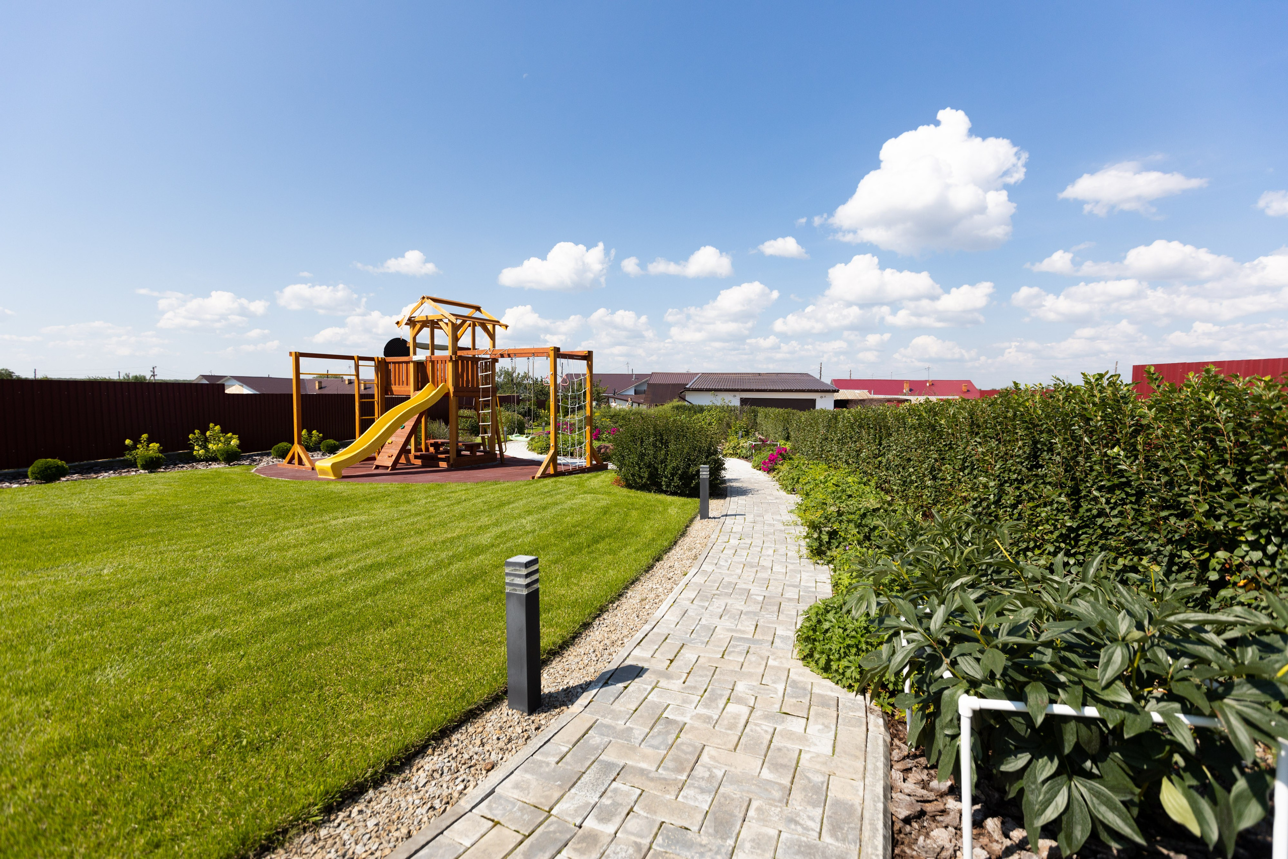 Загородный участок. Фотограф Родион Нарудинов