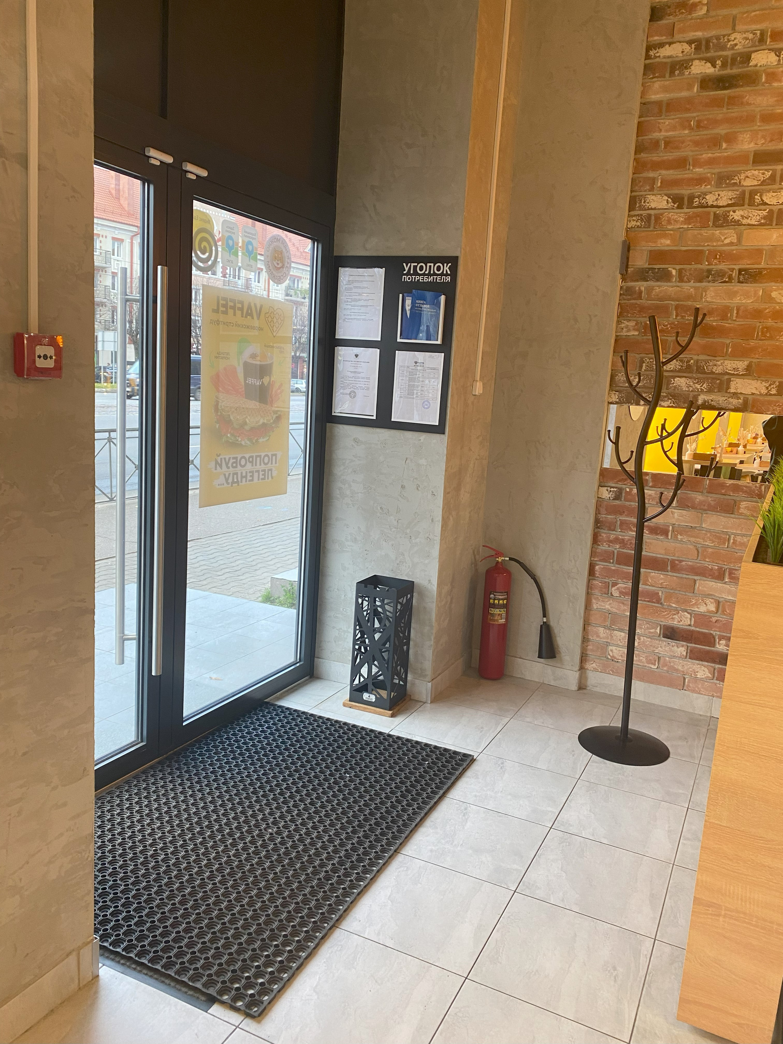 Кафе «Vaffel» г. Калининград (сеть по России). Батракова Наталья дизайнер интерьеров Санкт-Петербург Москва Архангель