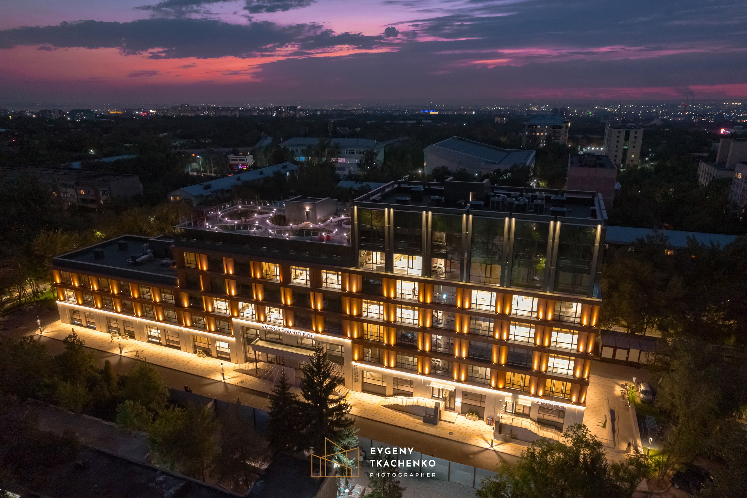 Общежитие университета NarXoz в Алматы. Архитектурный и интерьерный фотограф в Казахстане