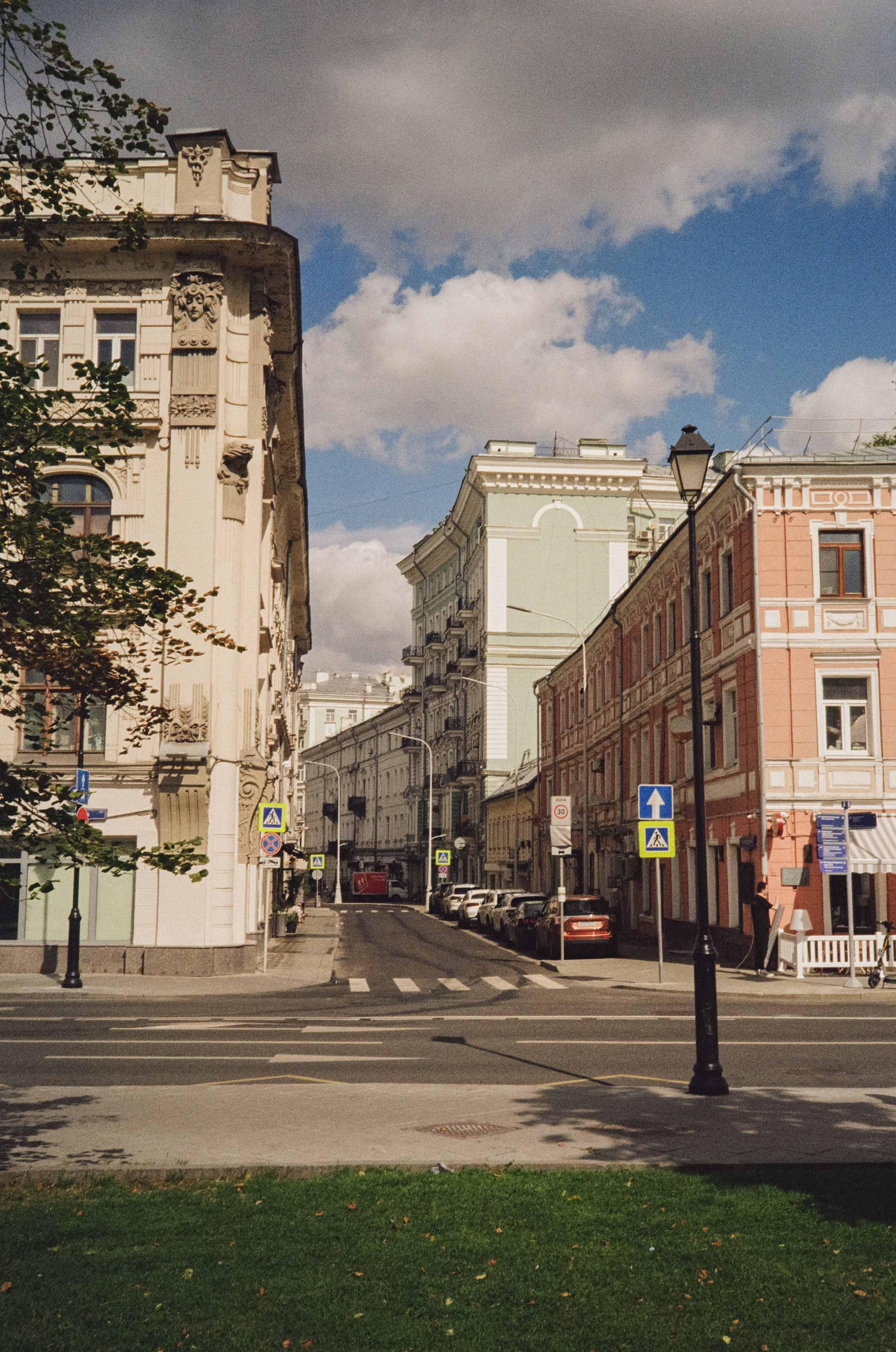 Чистопрудный Бульвар | Minolta AF-C | Kodacolor 200 NEW