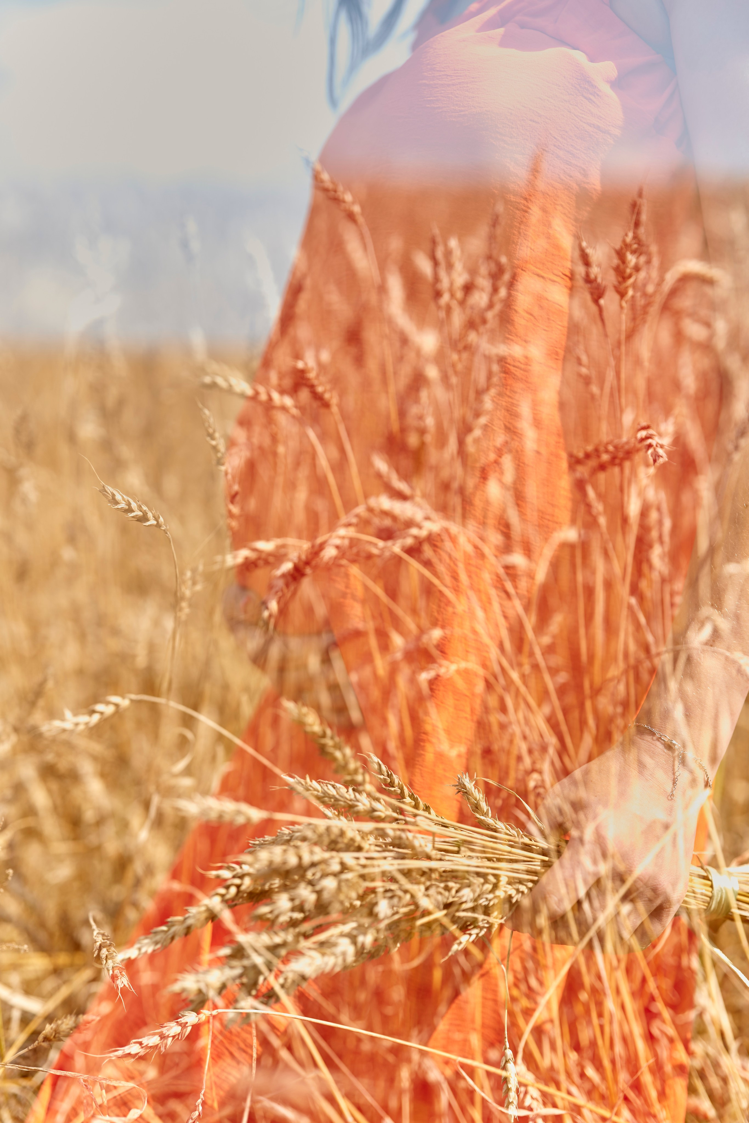 Мультиэкспозиция в фотографии. Наложение одного фото на другое.