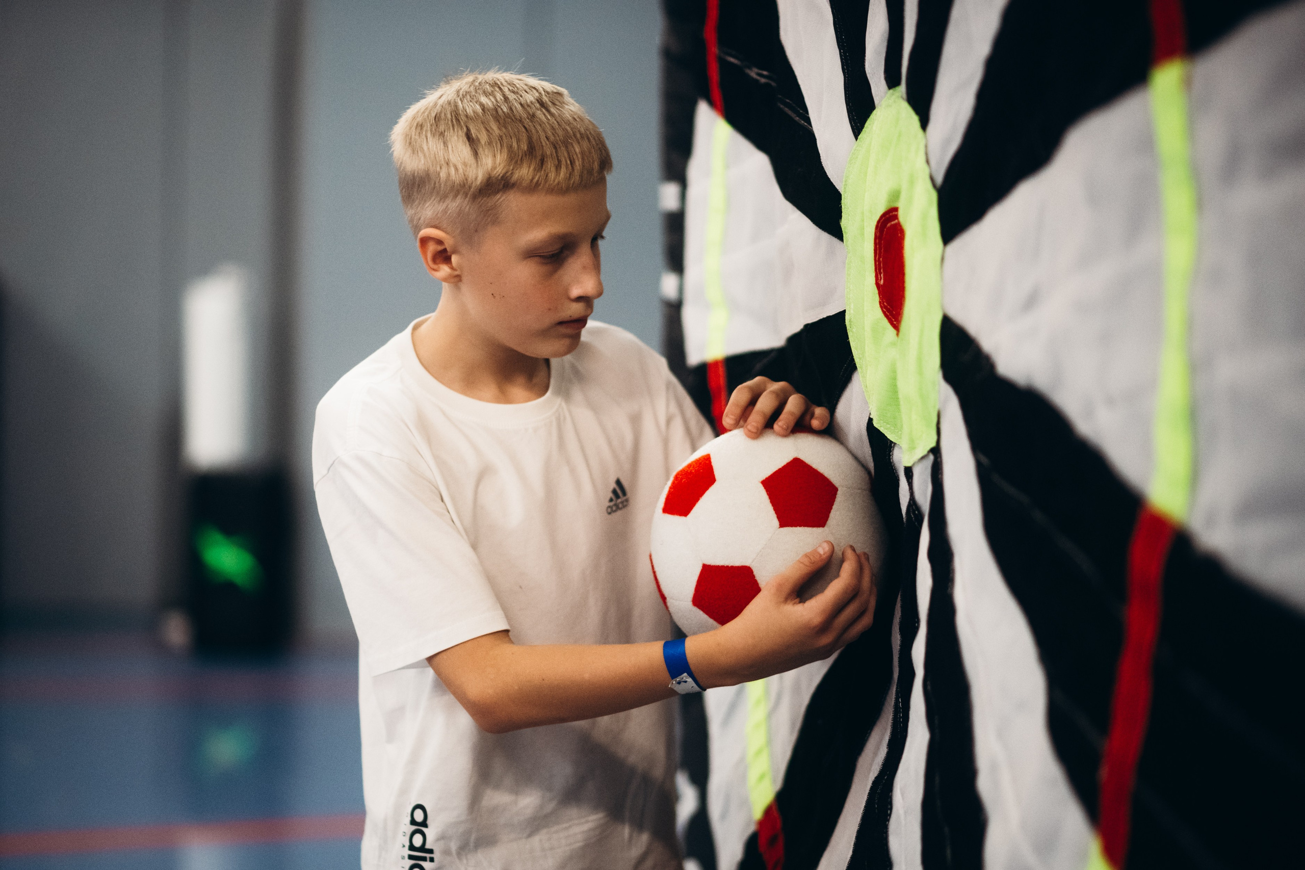 Турнир по футбольному фристайлу, панне и теннисболу