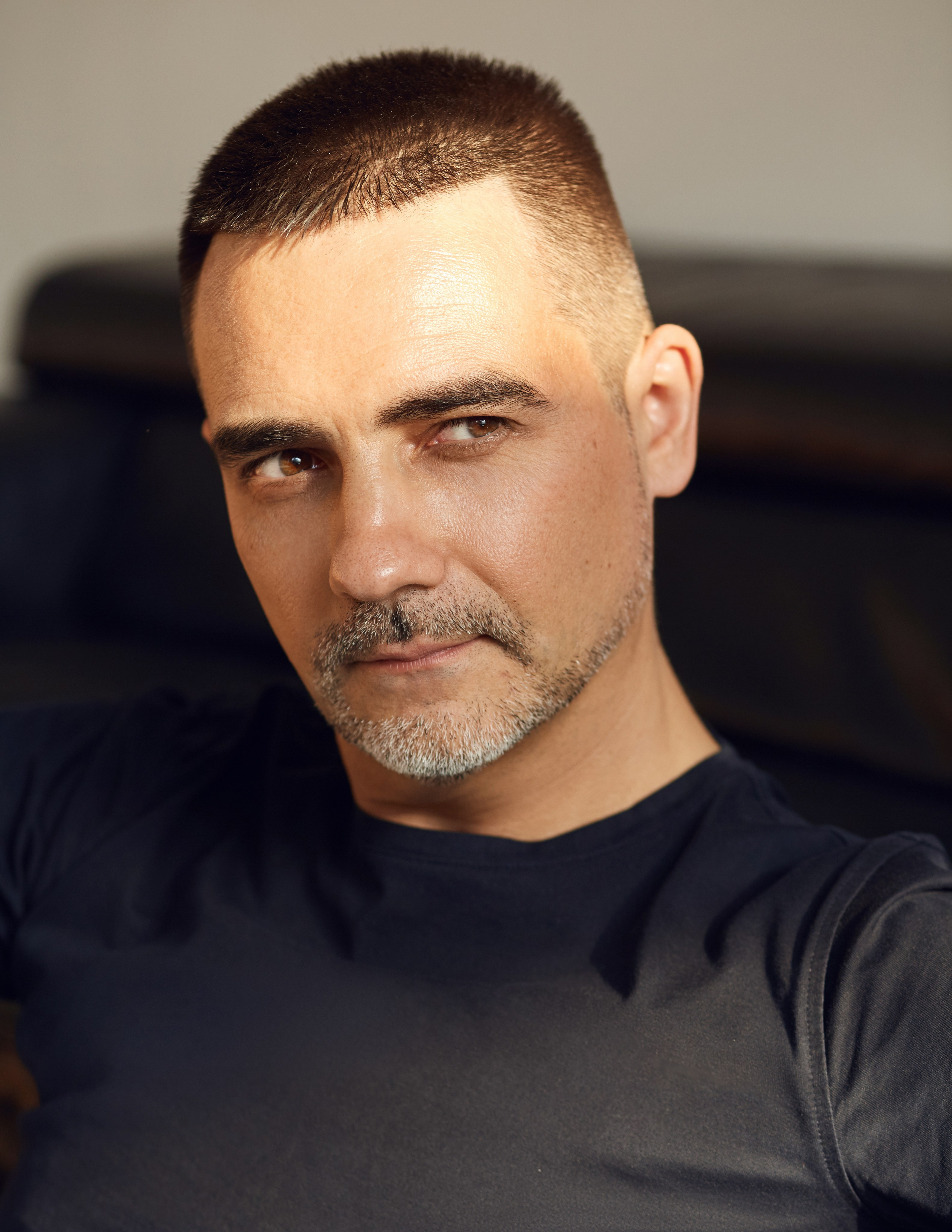 Студия. Мужской фотограф в Москве Диана Мега