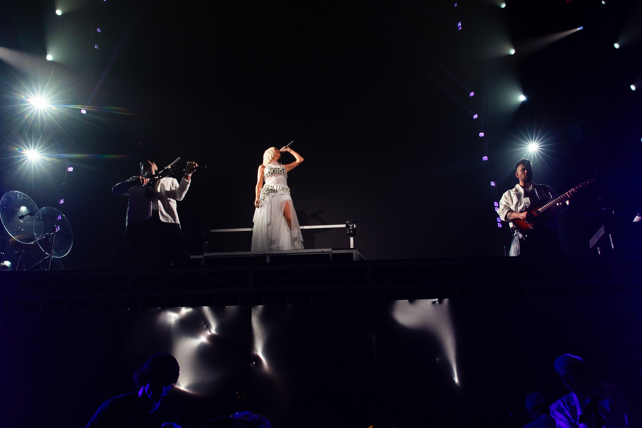 Концерт Клавы Коки. Фотограф в Москве