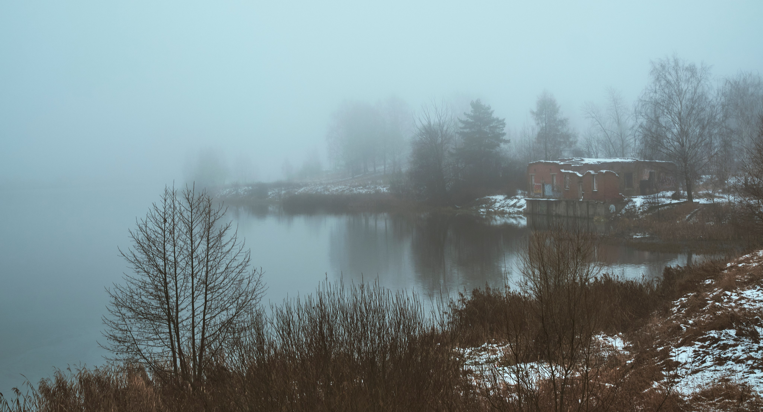 Съемкав туман. Фотограф для маркетплейсов в Иваново | Съемки одежды и белья