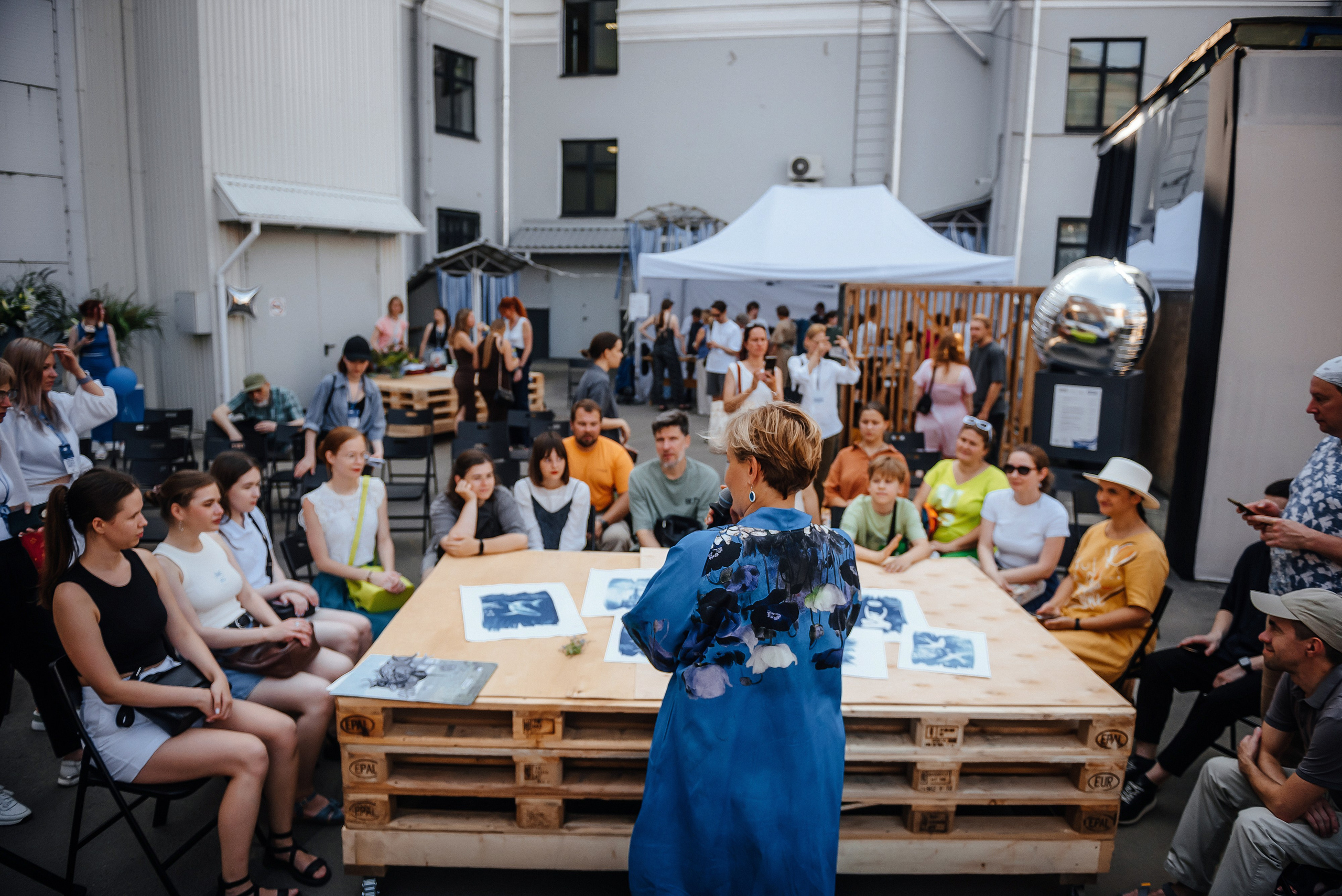12.07.2025 | БурмагинФест — фестиваль печатной графики. Фотограф Роман Рудаков