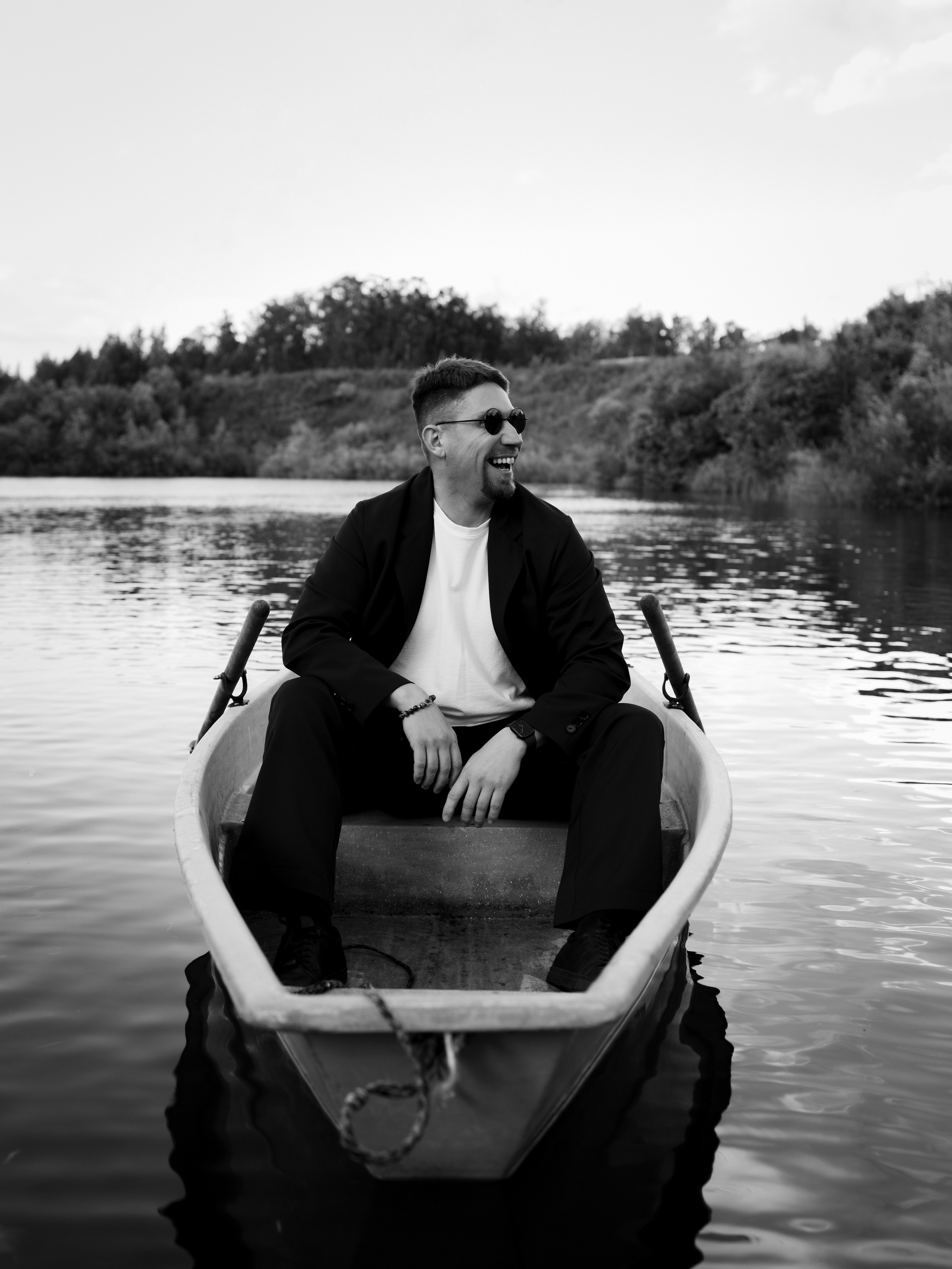 Юрий Р. Фотограф Челябинск Эвелина Ганага, съемка для бизнеса и маркетплейсов