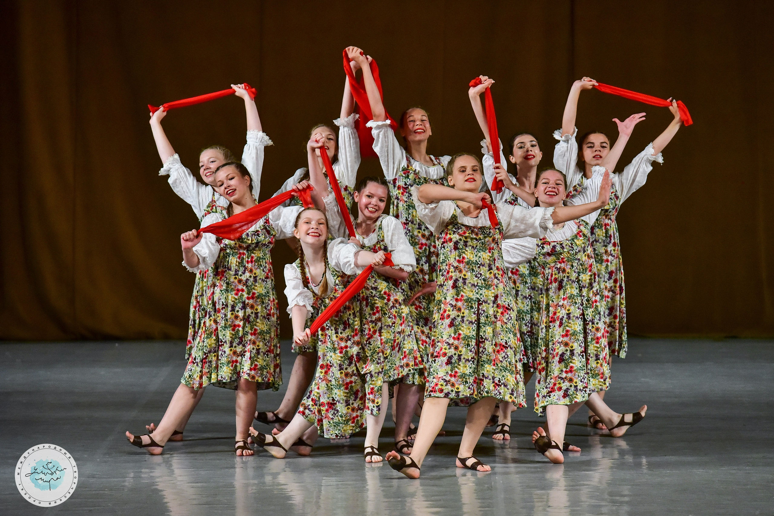 04.07.2024 Финал Международного творческого проекта «Улыбки Мира» г. СПБ. Медиастудия Фото Концепт