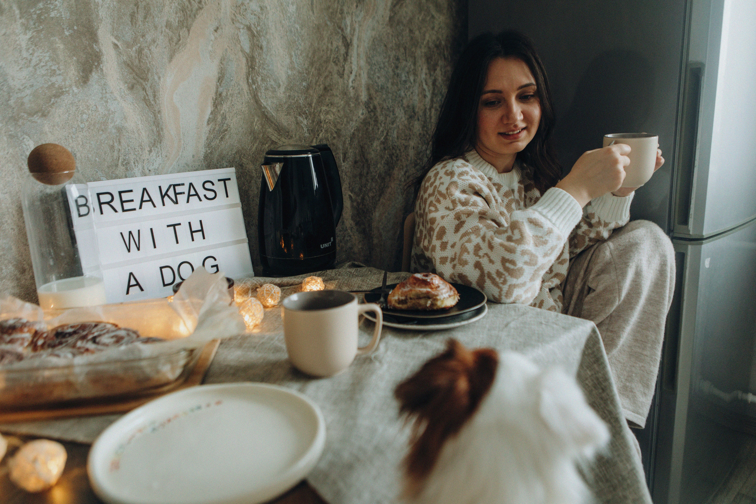 Break fast with a dog. Свадебный и семейный фотограф Арестенко Анастасия