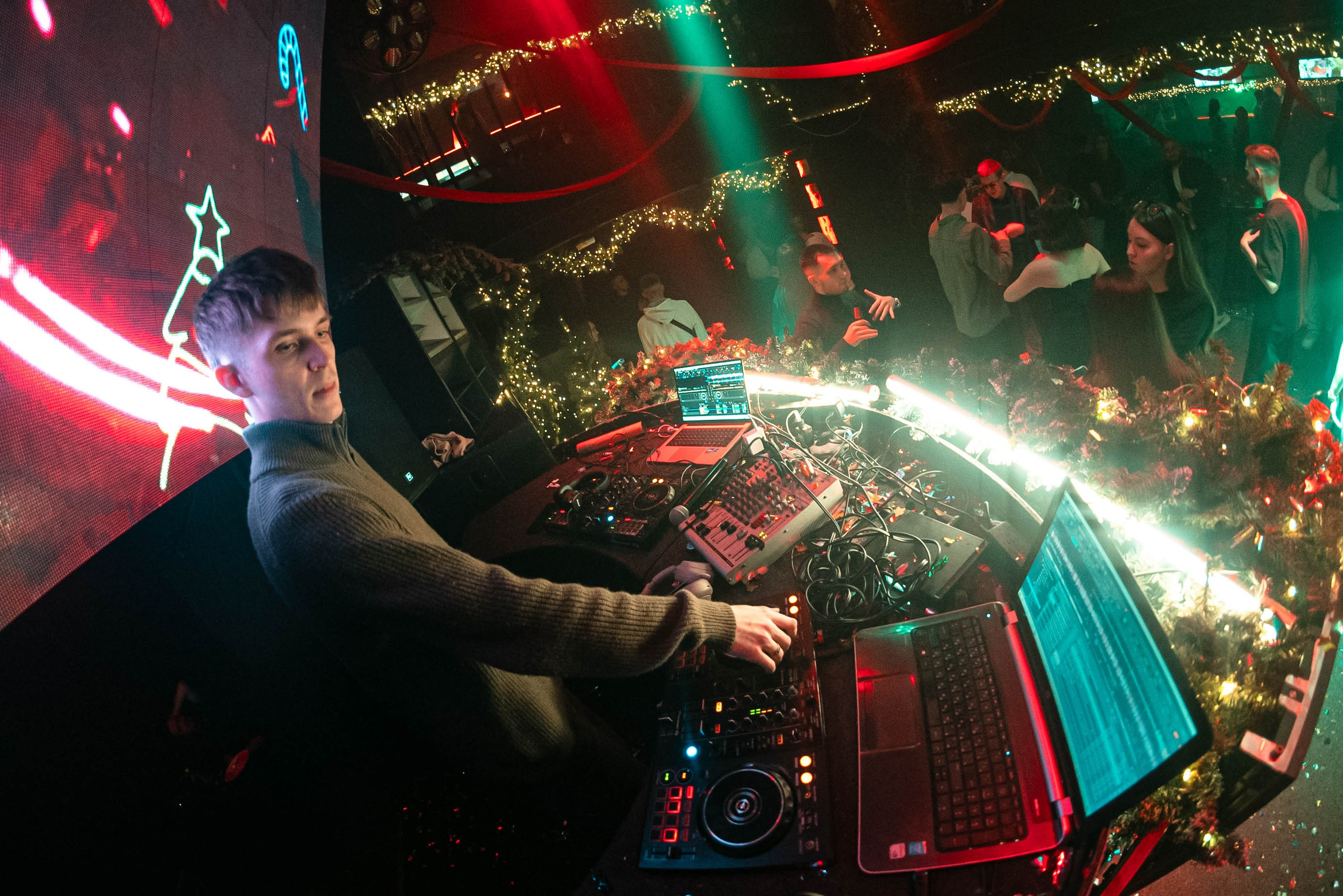 ZHARA | NEW YEAR 2025. ZHARA CREW