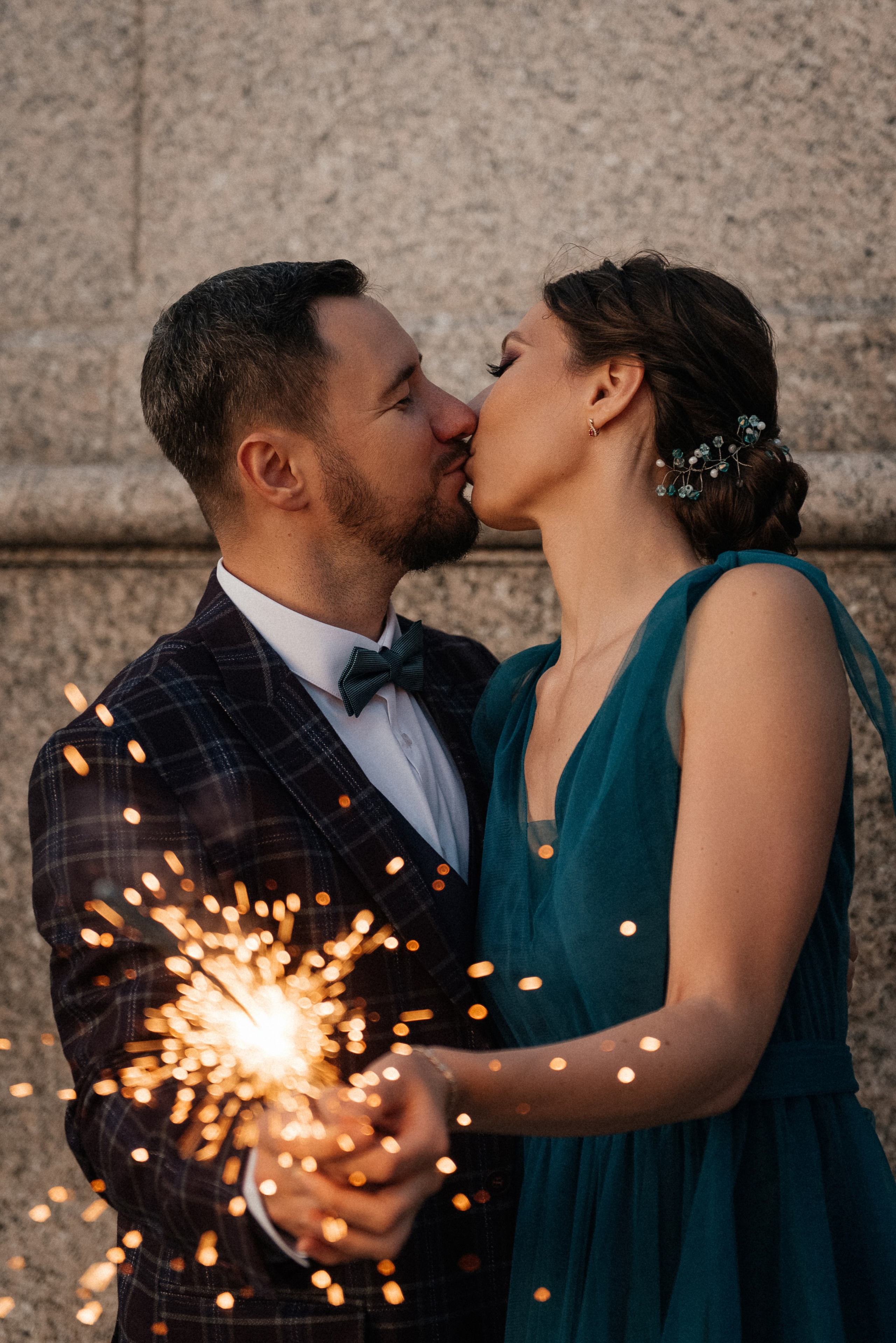 фотосессия с бенгальскими огнями