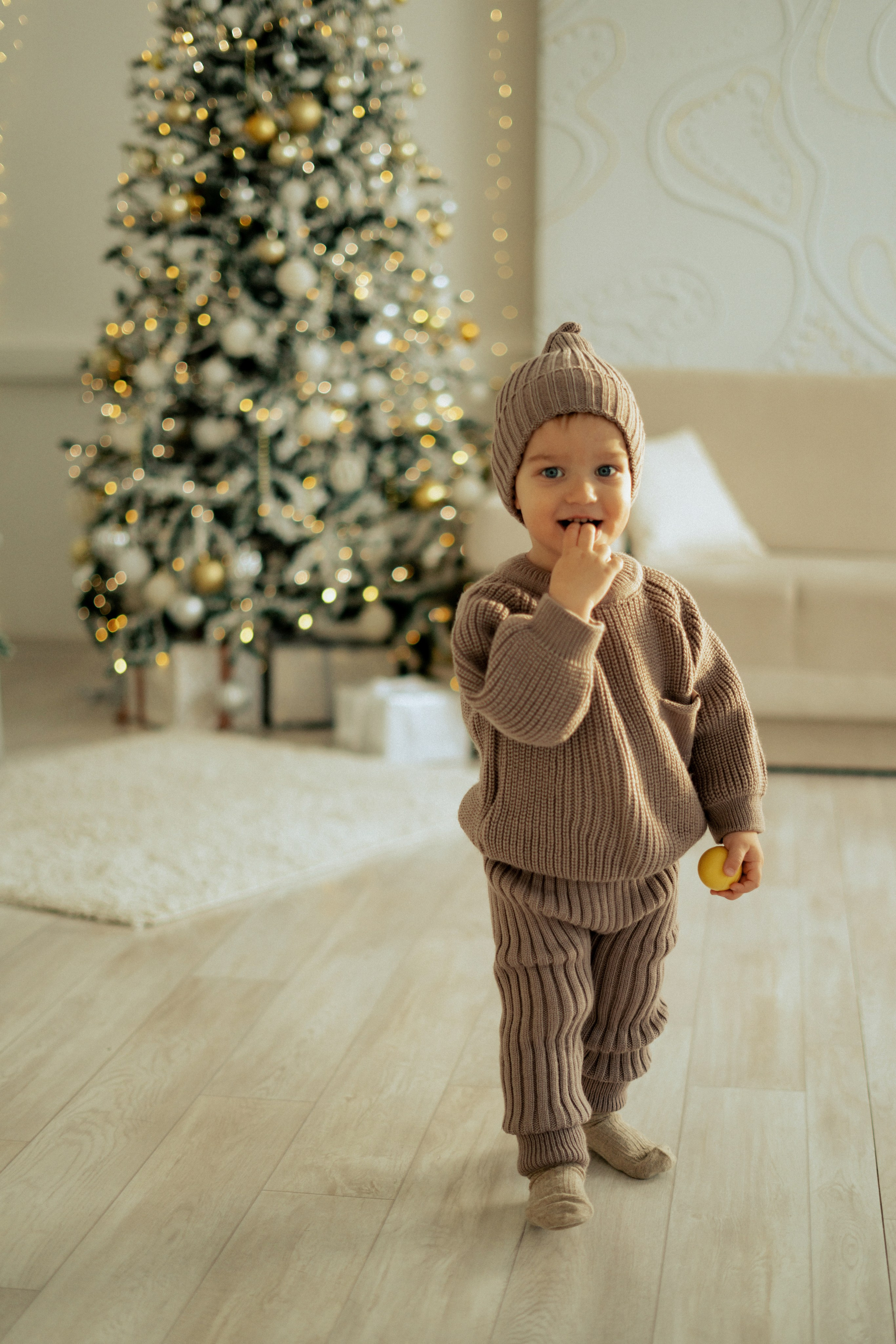 Студийная Новогодняя семейная съемка. Фотограф сахалин