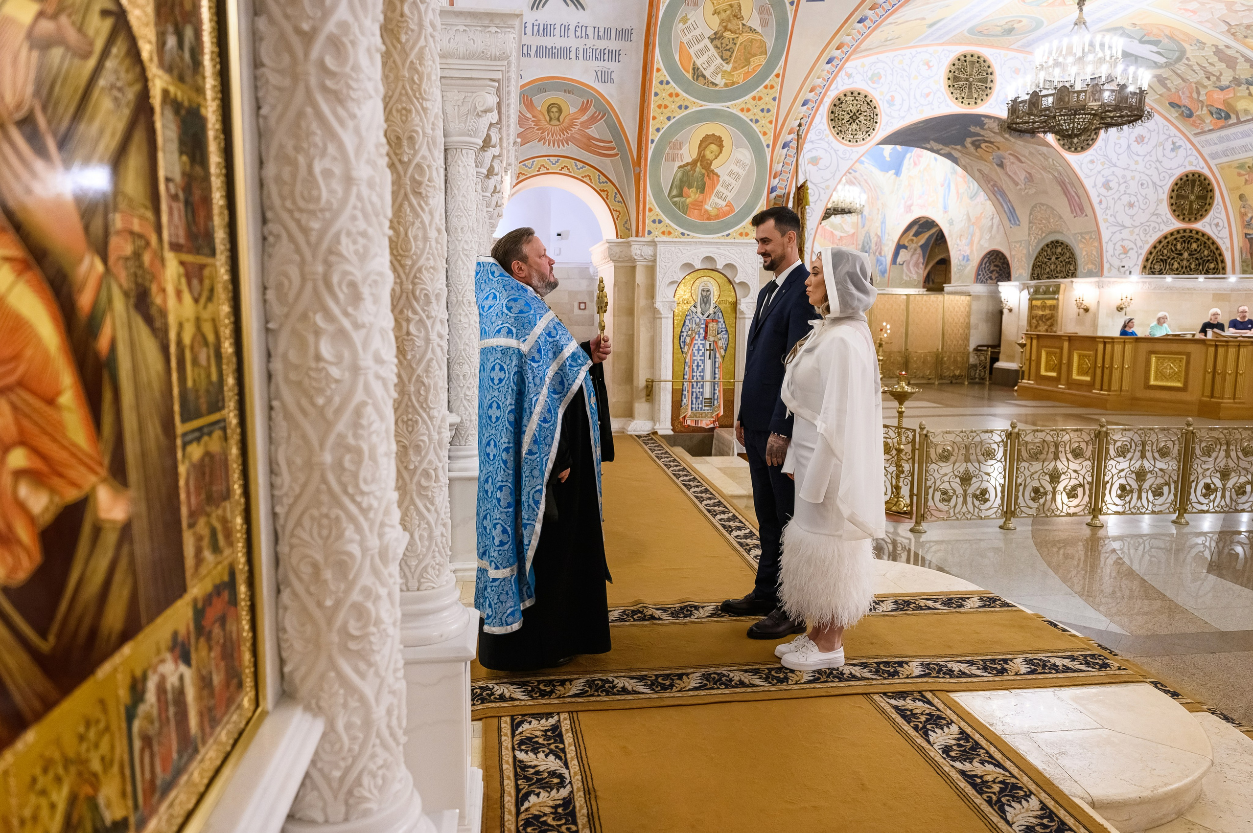 Свадьба Венчание Храм Христа Спасителя. Свадебный фотограф Москва Юрий Кульман