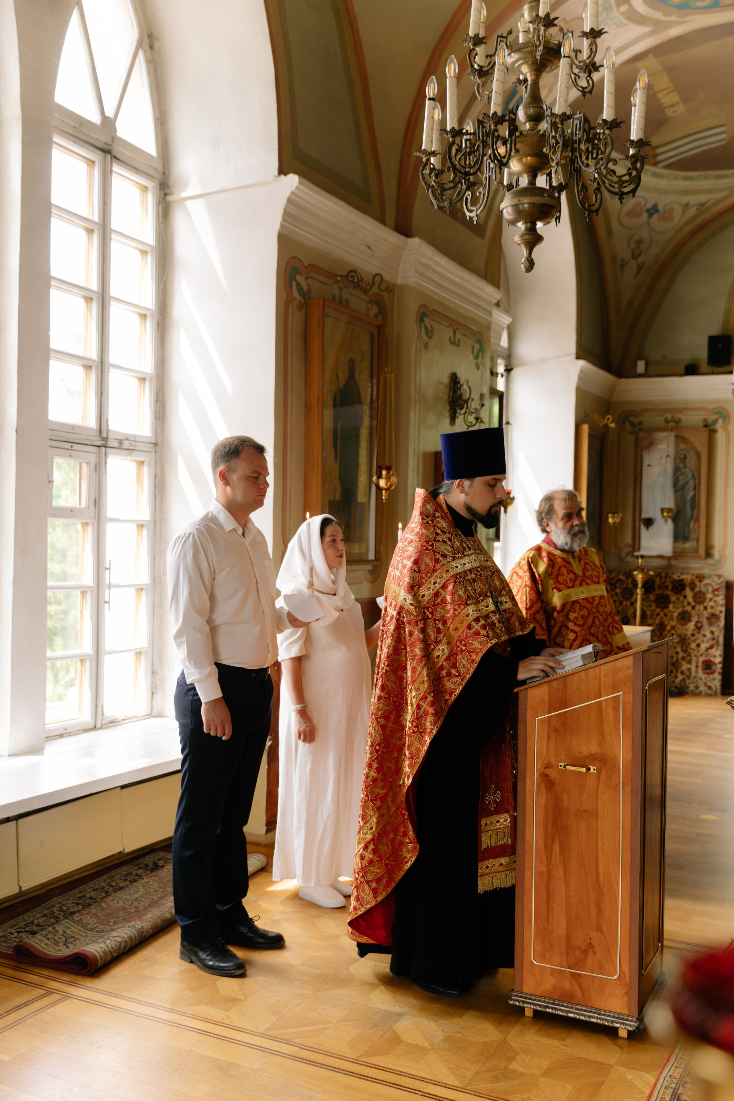 Венчание в никольском храме Зеленоград. Заказать фотографа