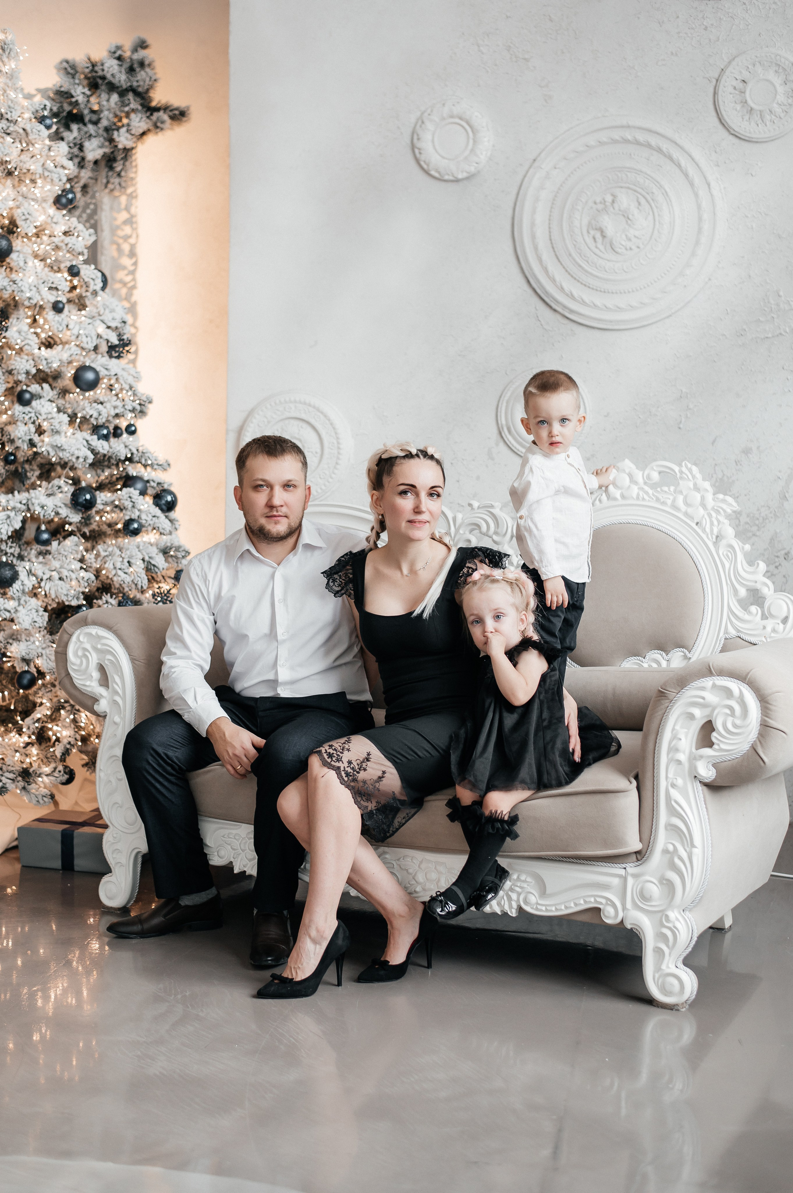 Смотреть в одну сторону. Свадебный и семейный фотограф в Красноярске Виктория Тимонина