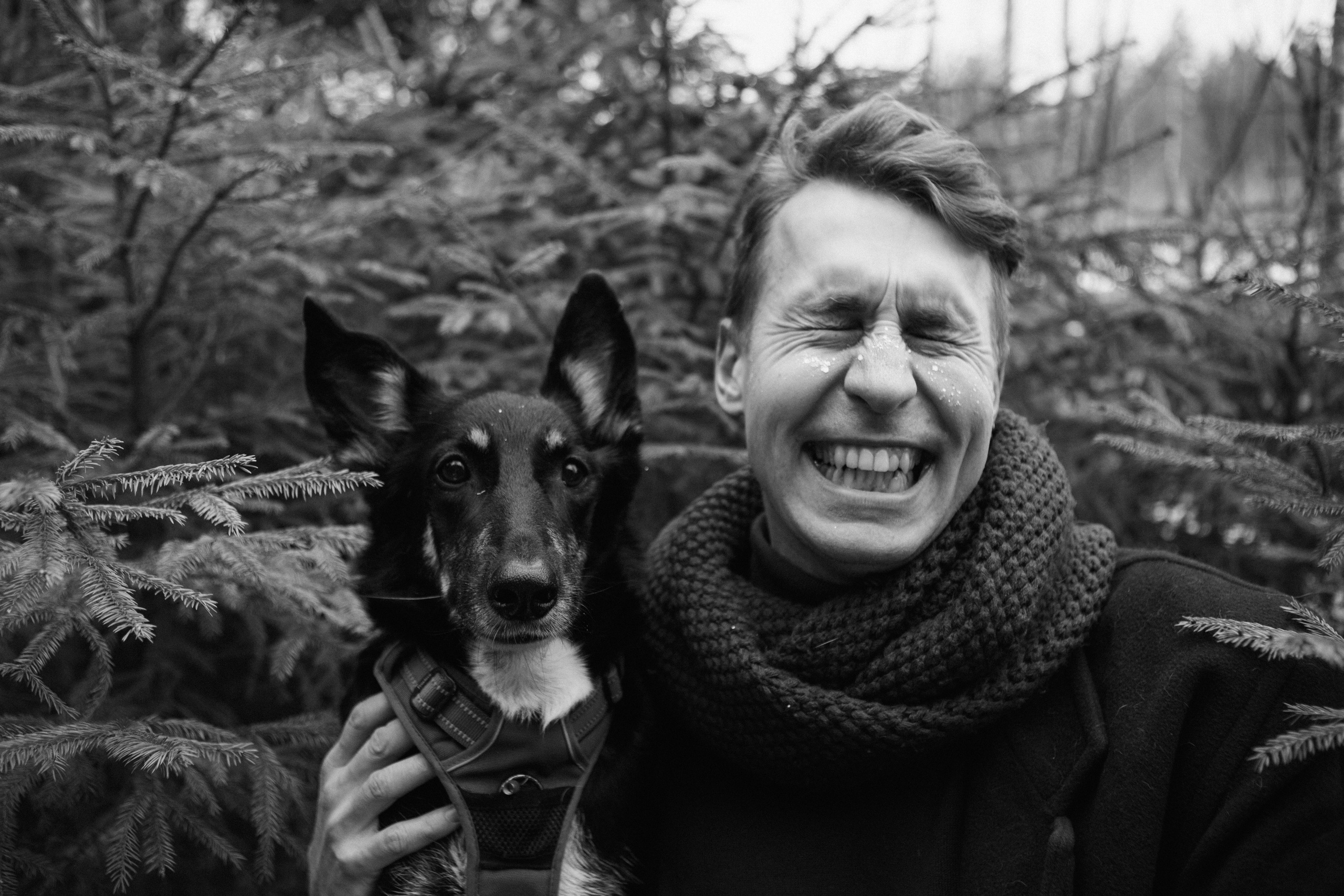 A cinematic tale of true love and unbreakable friendship between a man and a dog. Portrait, family and pet photographer in Cyprus, Ksenia Bourdelle