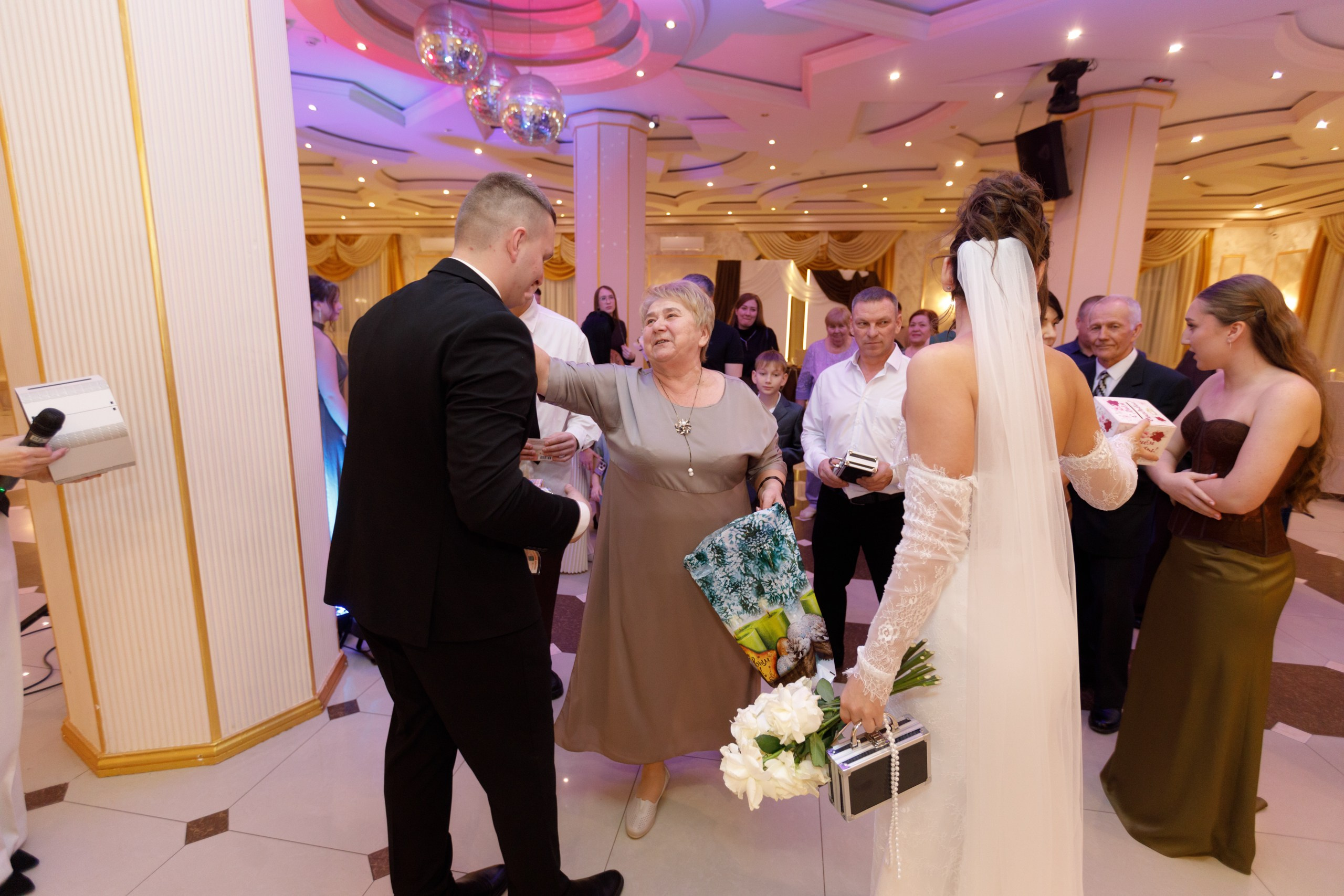 Water. Свадебный фотограф в Ярославле Анастасия Архипова