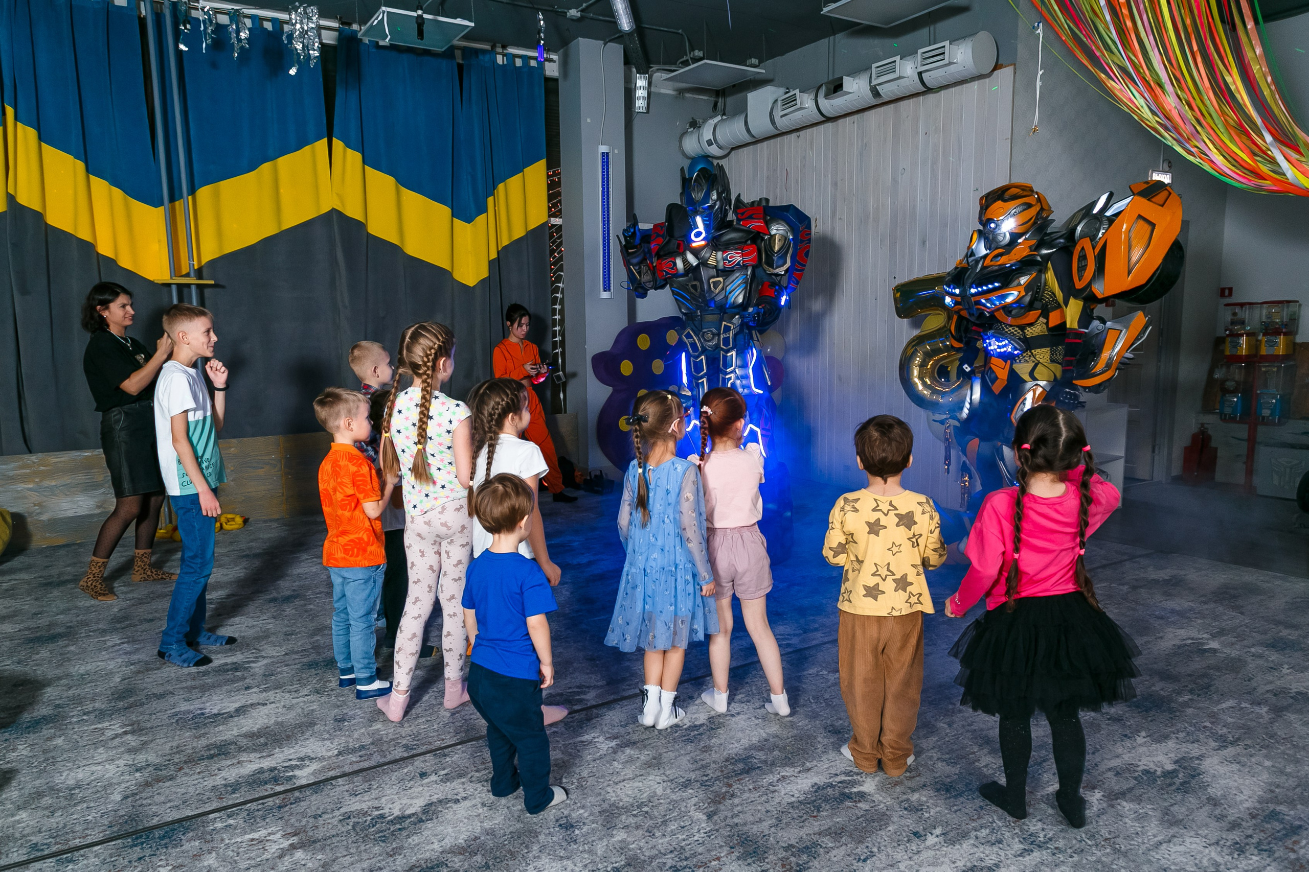 Лофт ДАКИ ДАК\ детский ДР. Фотограф в  г. Новосибирск