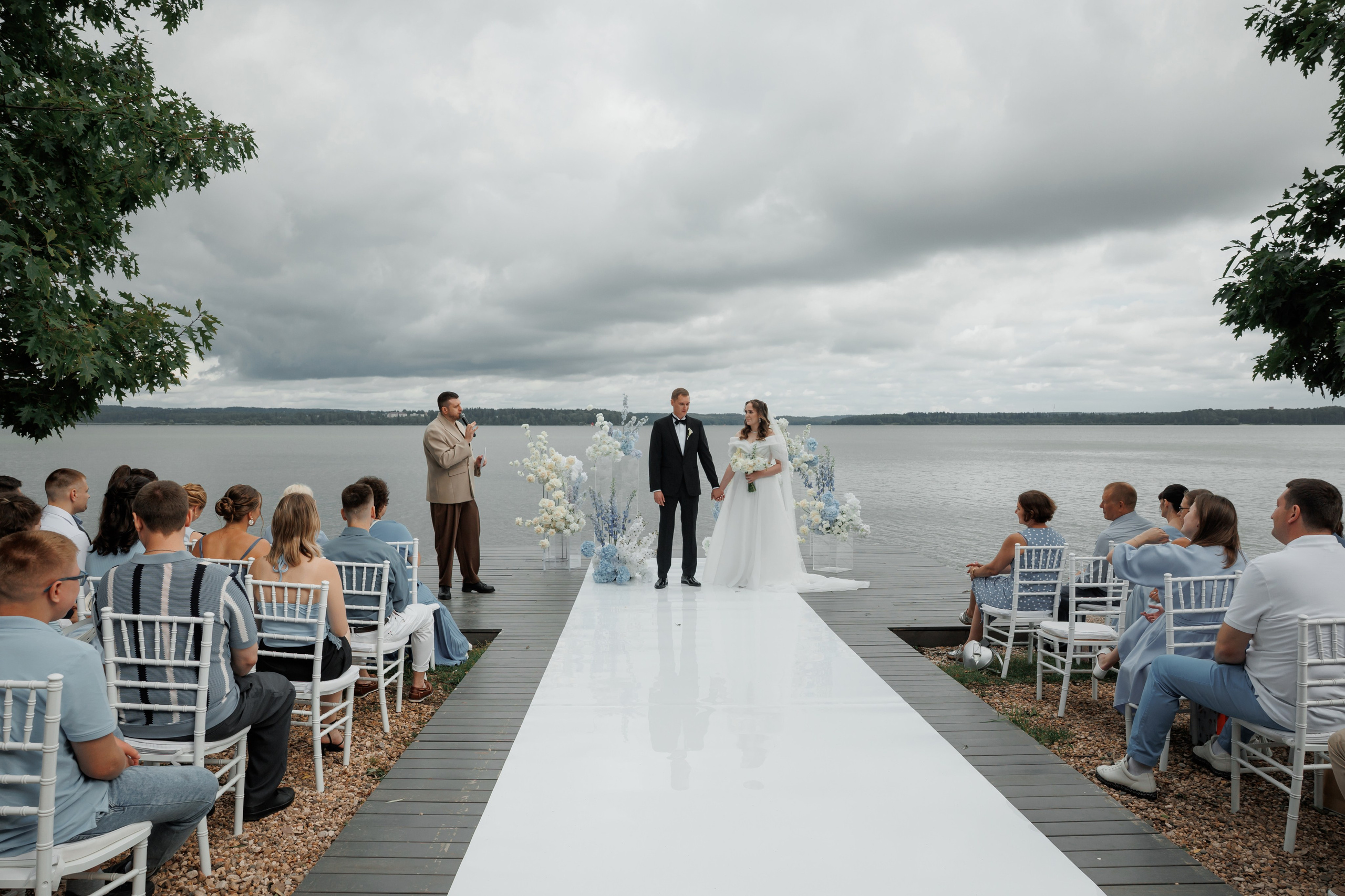 Свадебная фотосессия в отеле Сенешаль. Свадебный и репортажный фотограф (Москва, Королев и другие)