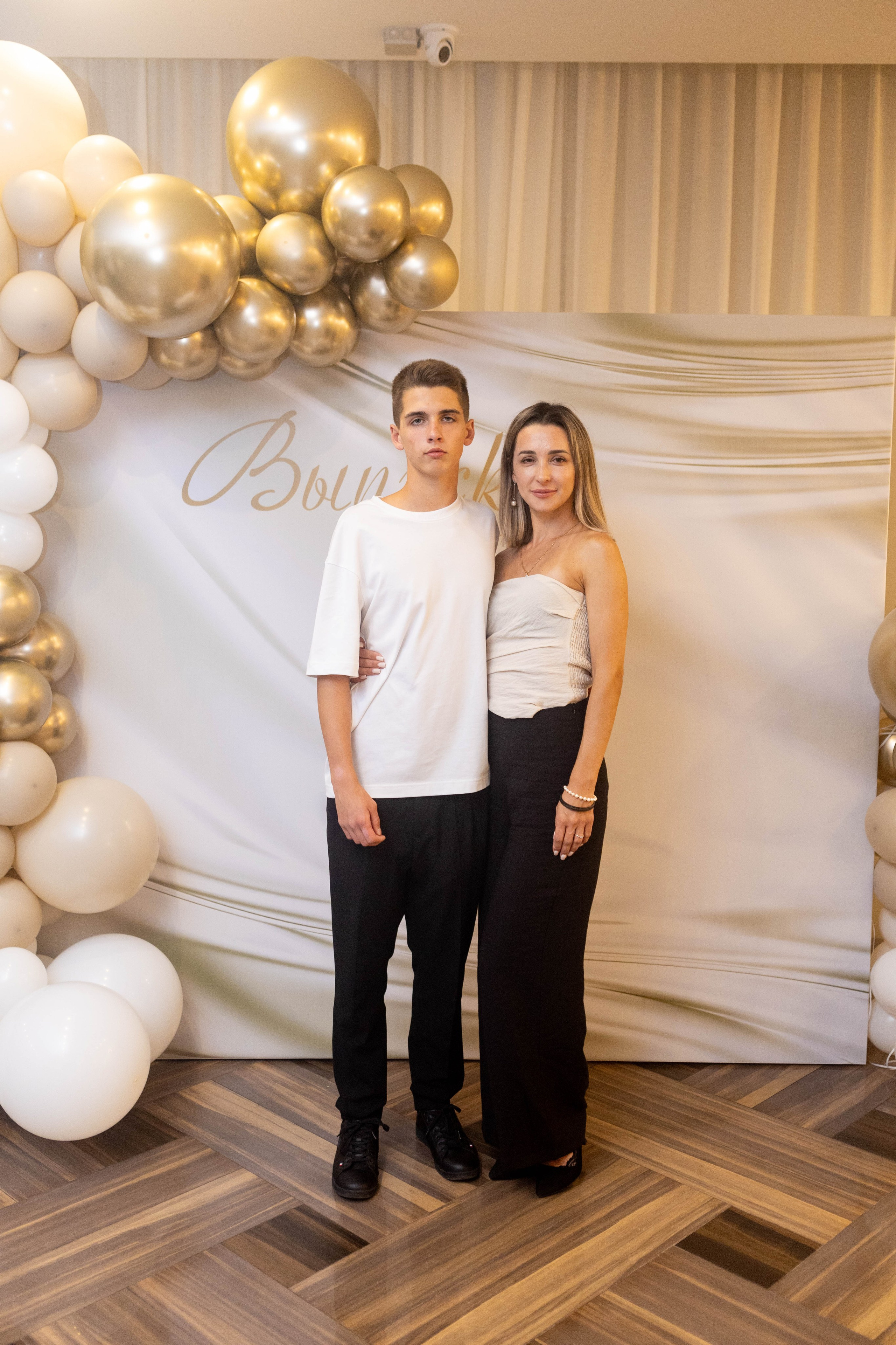 Выпускной 11а в Брудершафте 2025 г. Свадебный и предметный фотограф Ренат Каламперов