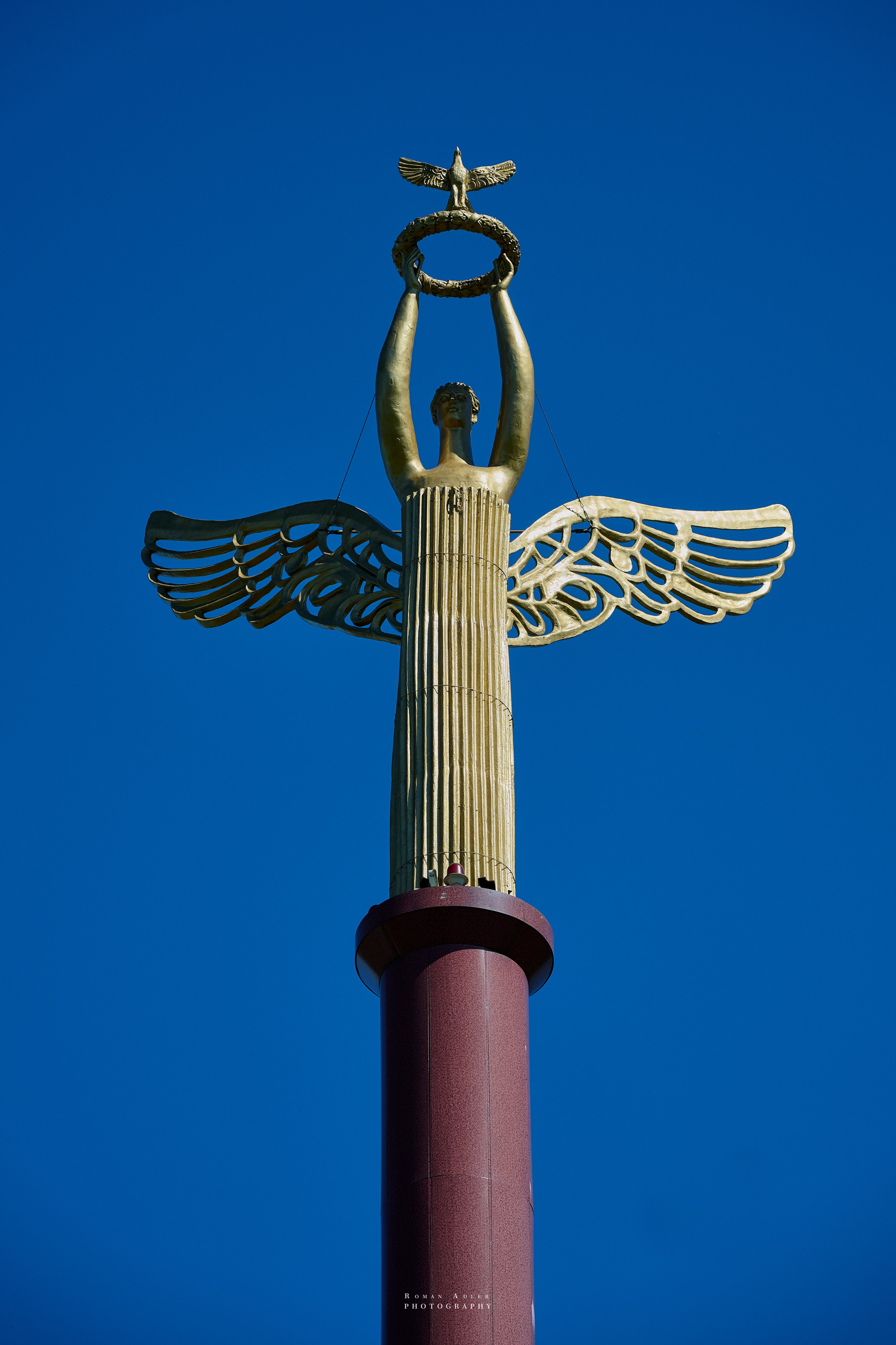 Мемориал Курская битва в Понырях. Фотограф Роман Адлер