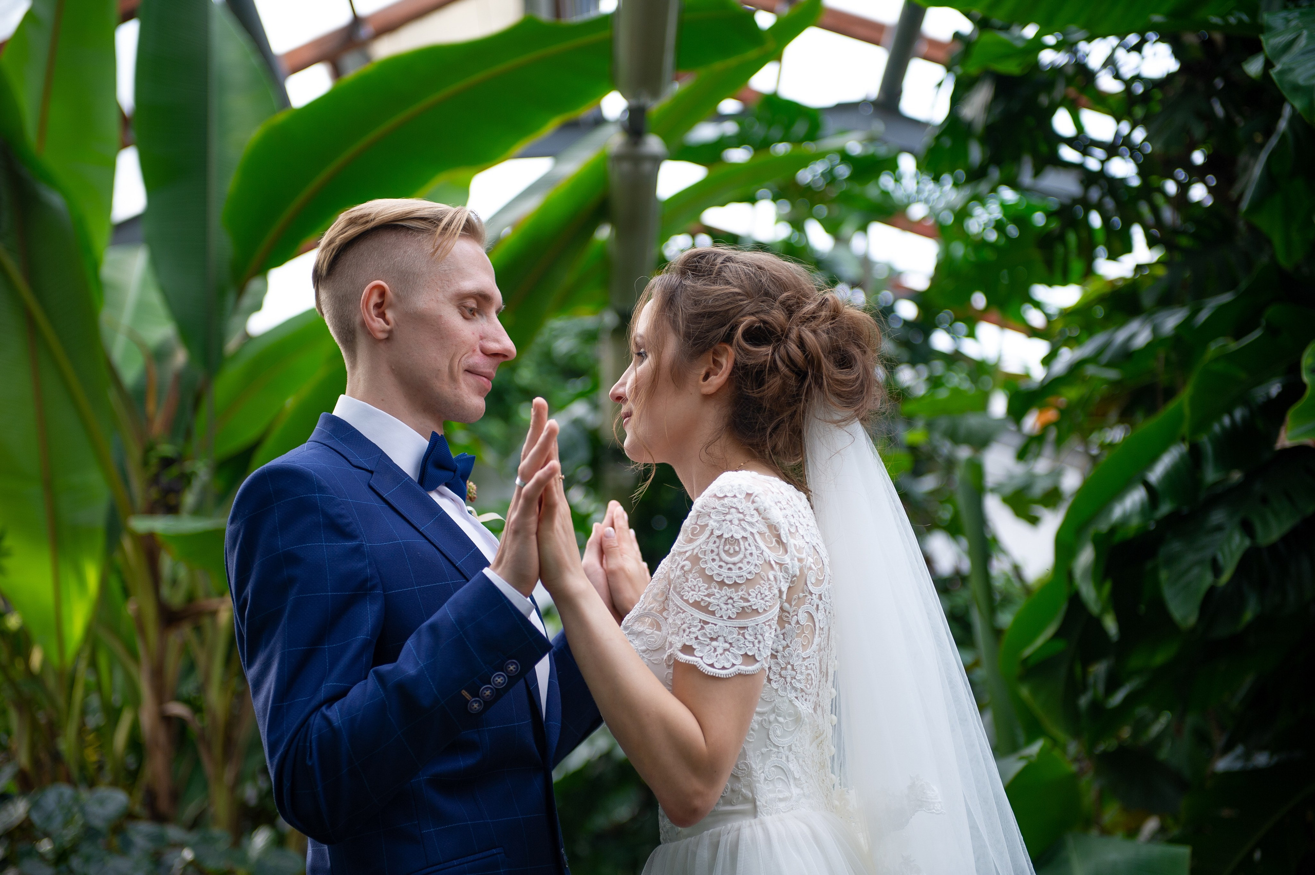 Саша и Арина. Семейный и женский фотограф, контент фотосессия в Екатеринбурге