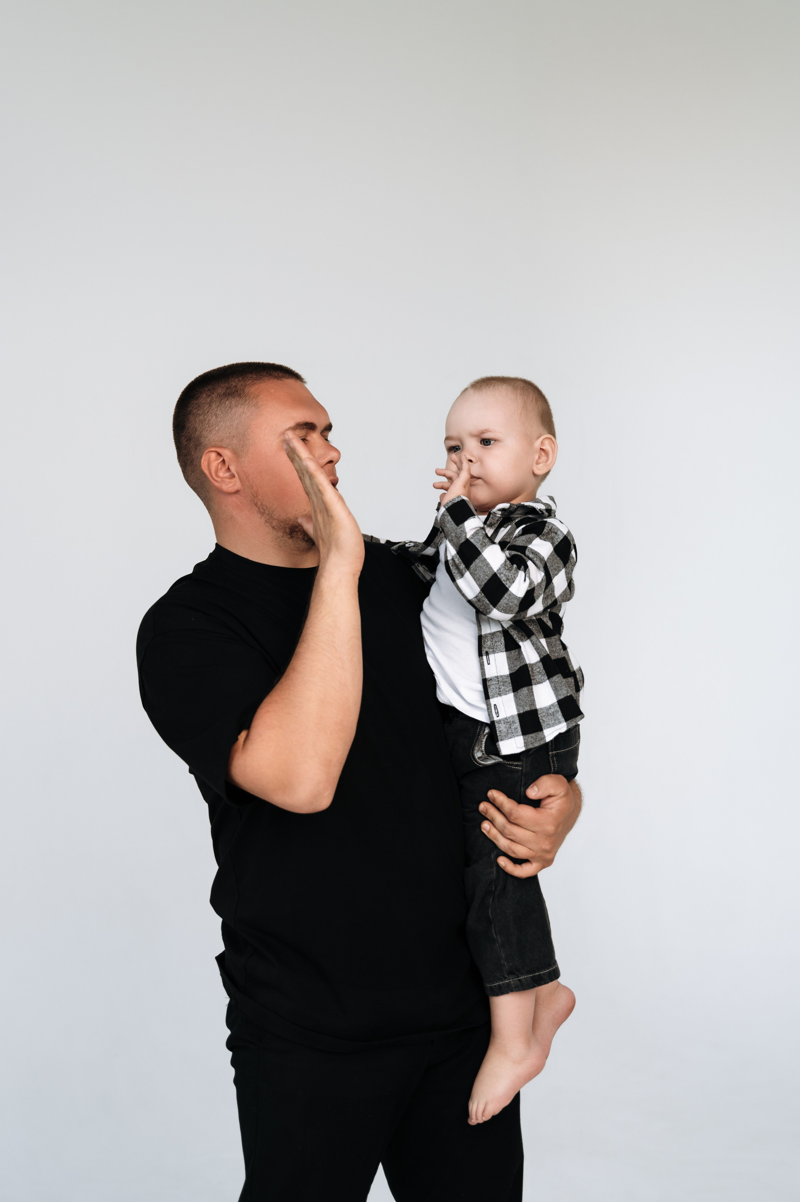 Фотосессия на день рождения мальчика 2 года. Портретный и семейный фотограф в Екатеринбурге Мария Чахеева