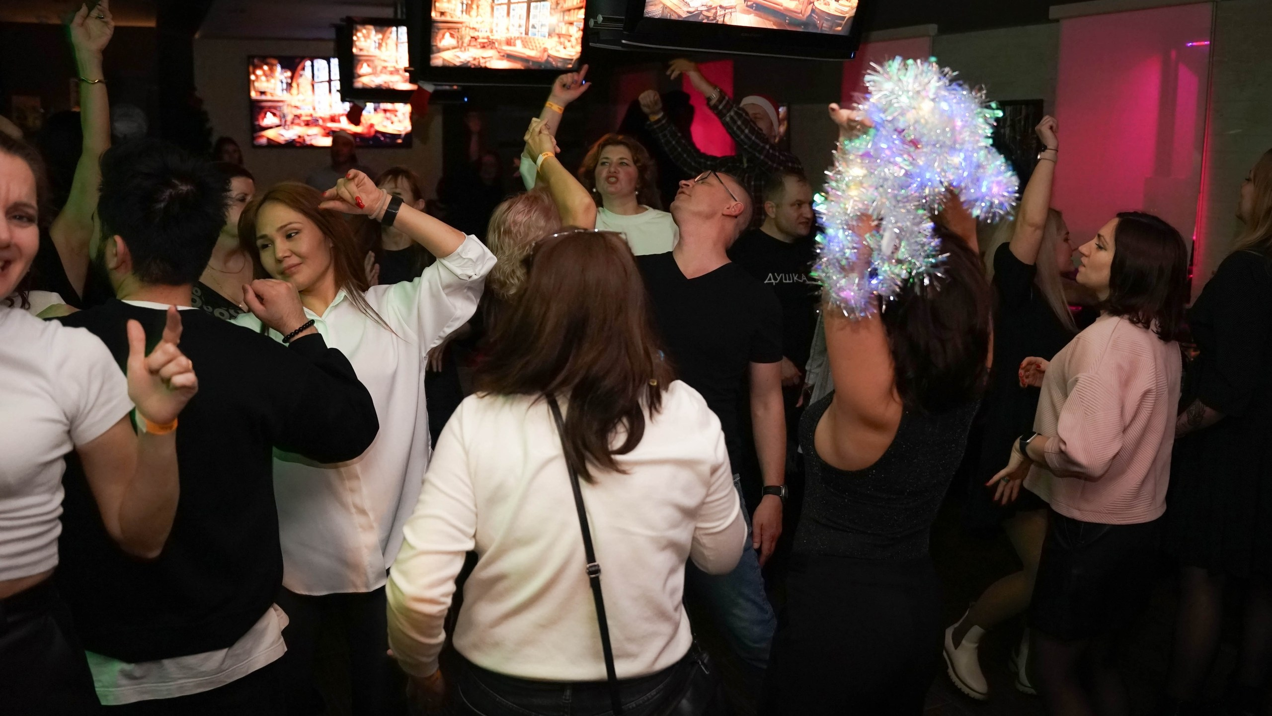 Новогодний корпоратив. Клубная вечеринка 23.12.23. Галерея Фантим