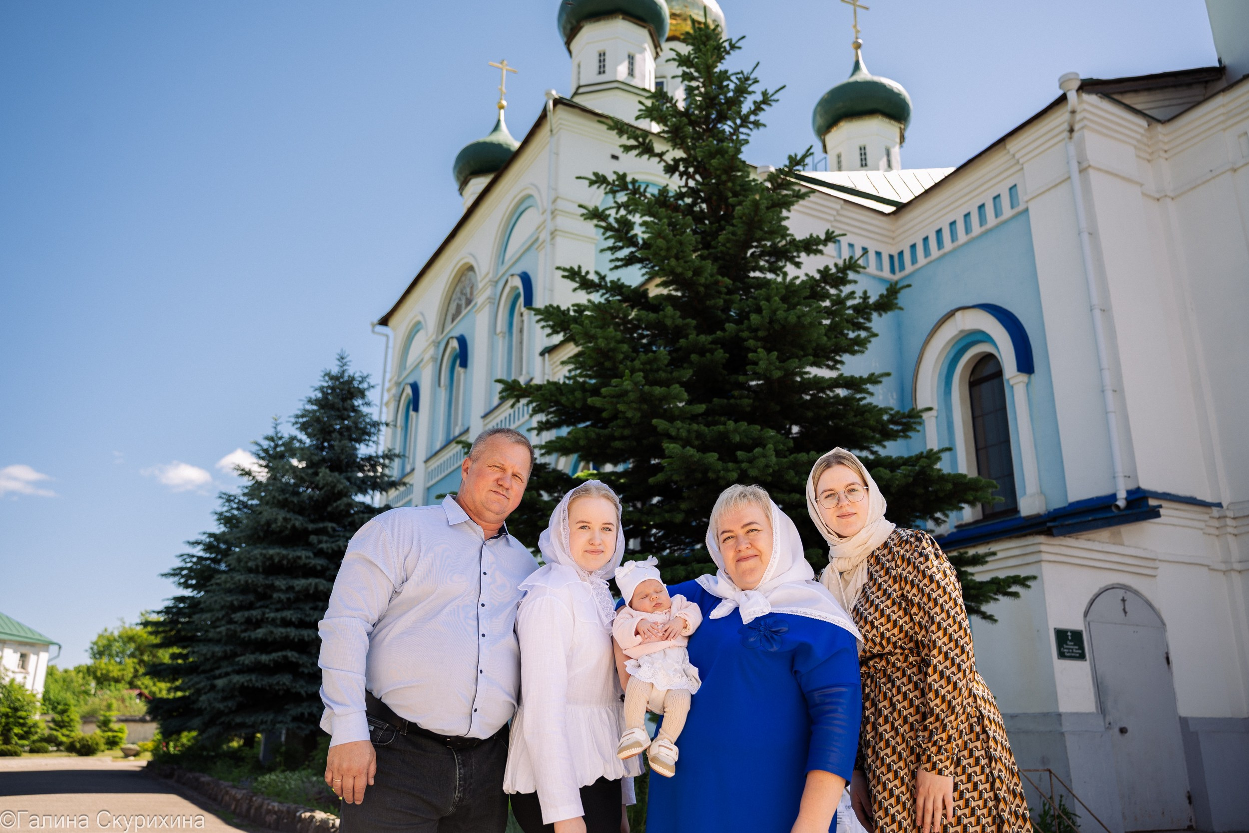 Фотосессия крещения, фотосъемка крестин