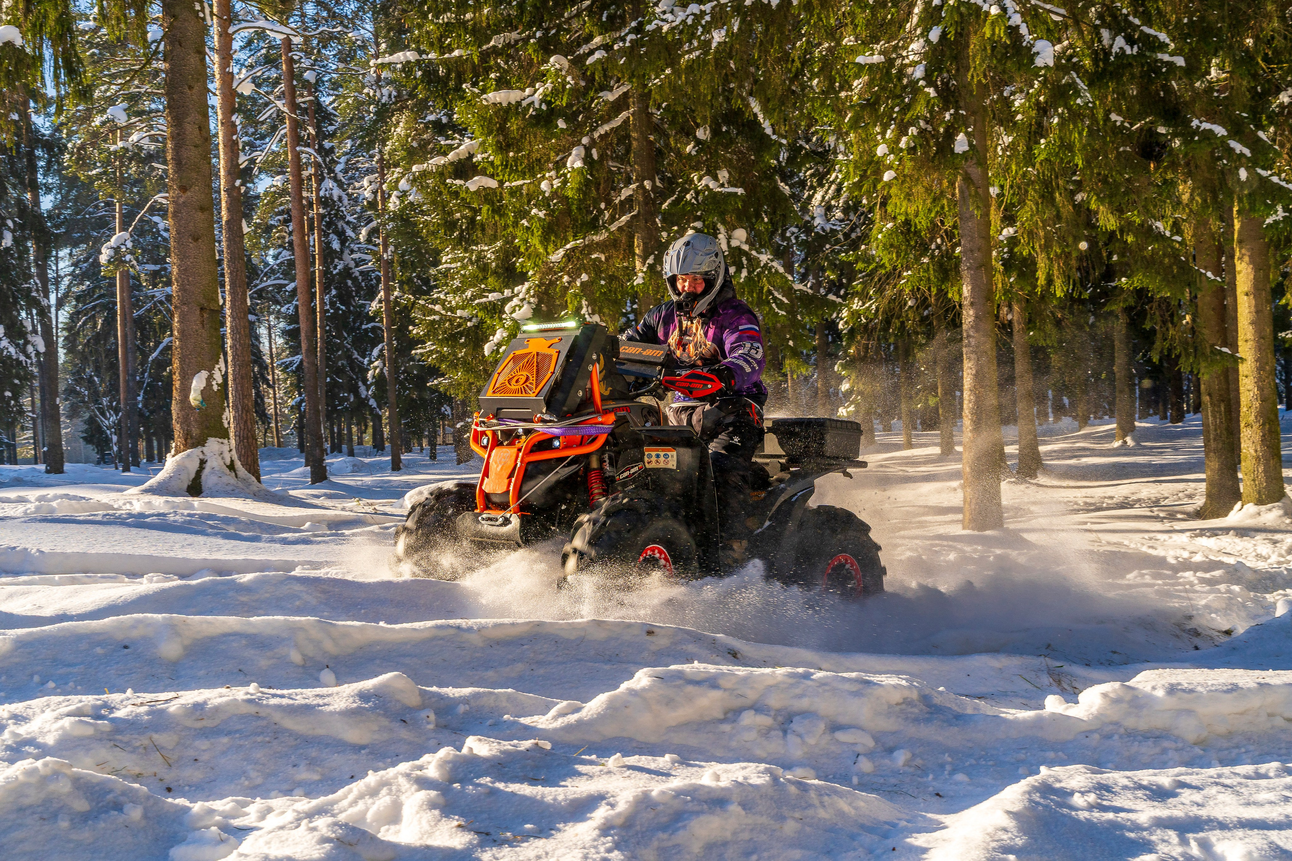 Кудрово ATV. Графический дизайнер Илья Левченко