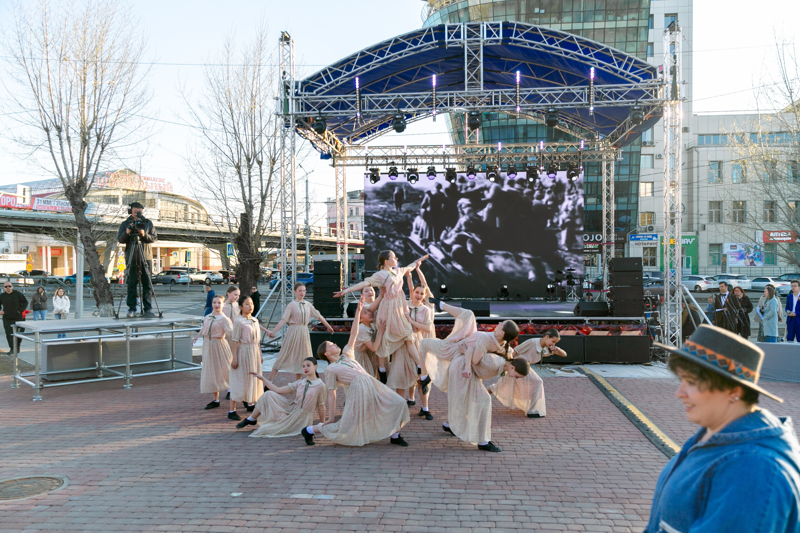 Концерт приуроченный к празднованию 80 лет победл. Свадебный и семейный фотограф в Улан-Удэ
