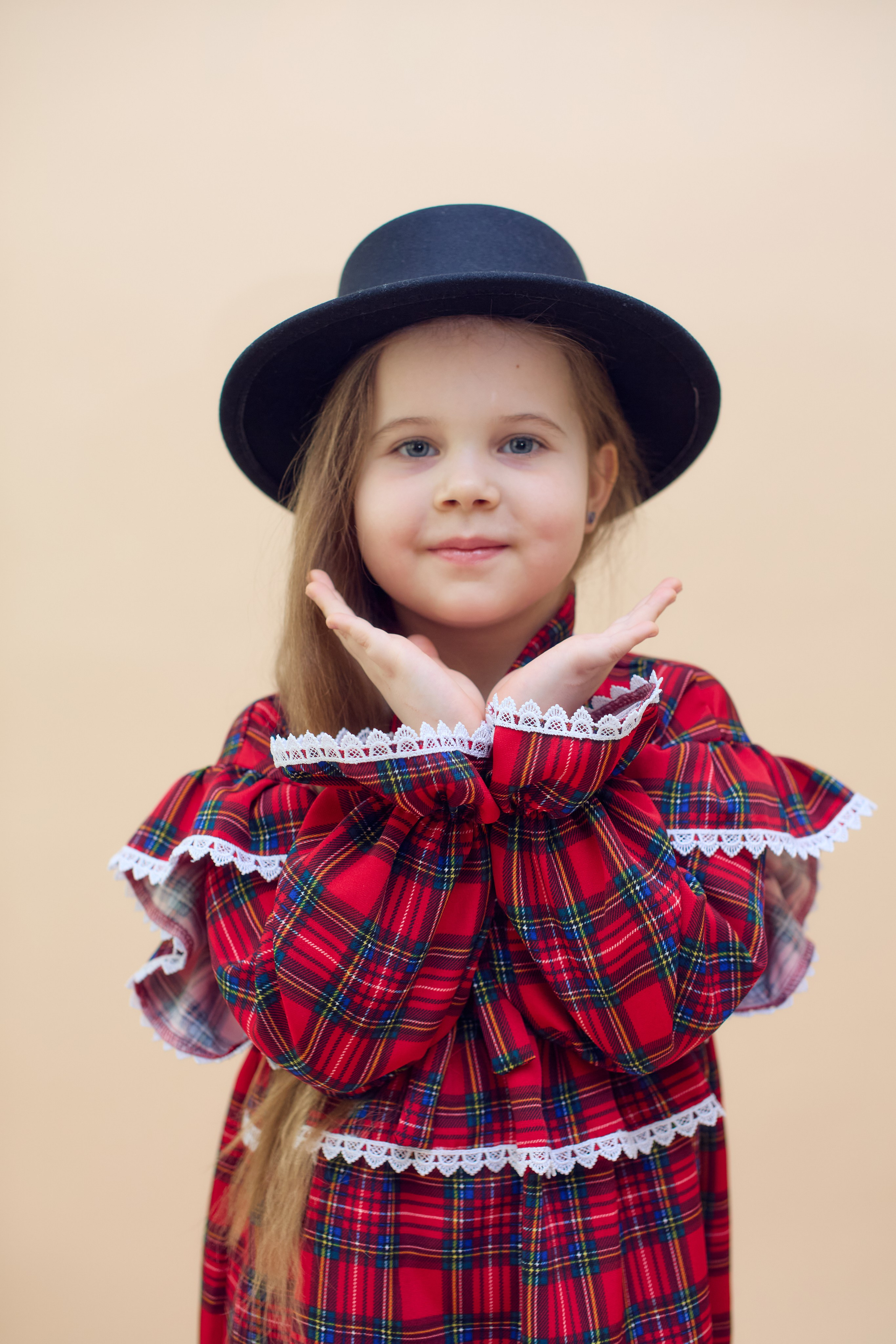 Школьные (садичные) фотосессии и выпускные альбомы. Семейный и художественный фотограф в Тюмени Юлия Логинова