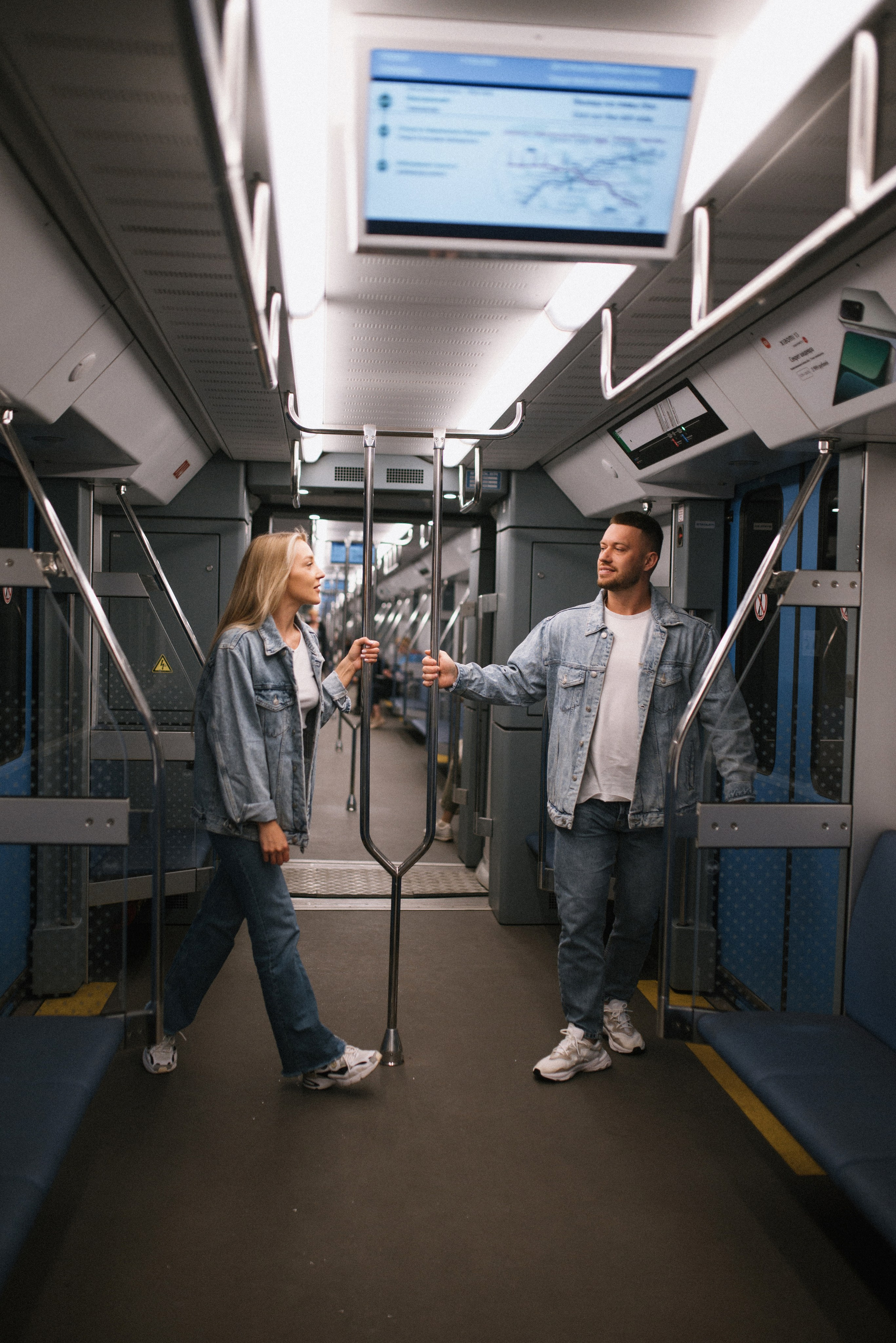 Пройдусь мурашками прямо по нам…. Свадебный фотограф в Минске и Санкт-Петербурге Вероника Аксенова