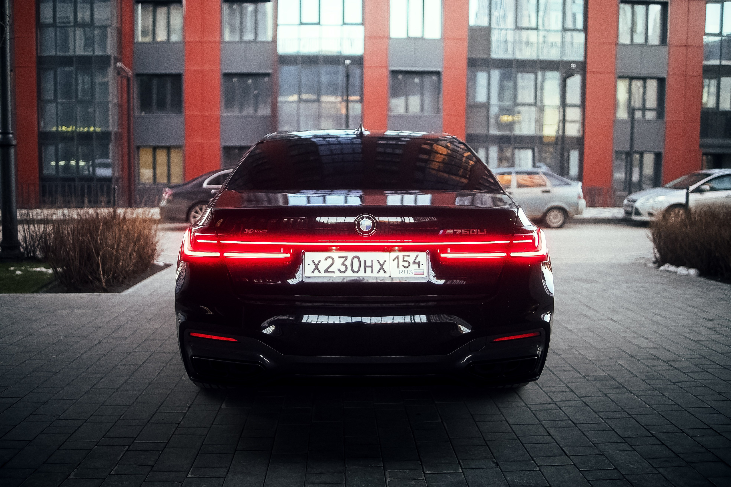 BMW 760Li. Фотограф в Новосибирске Владислав Унтерберг