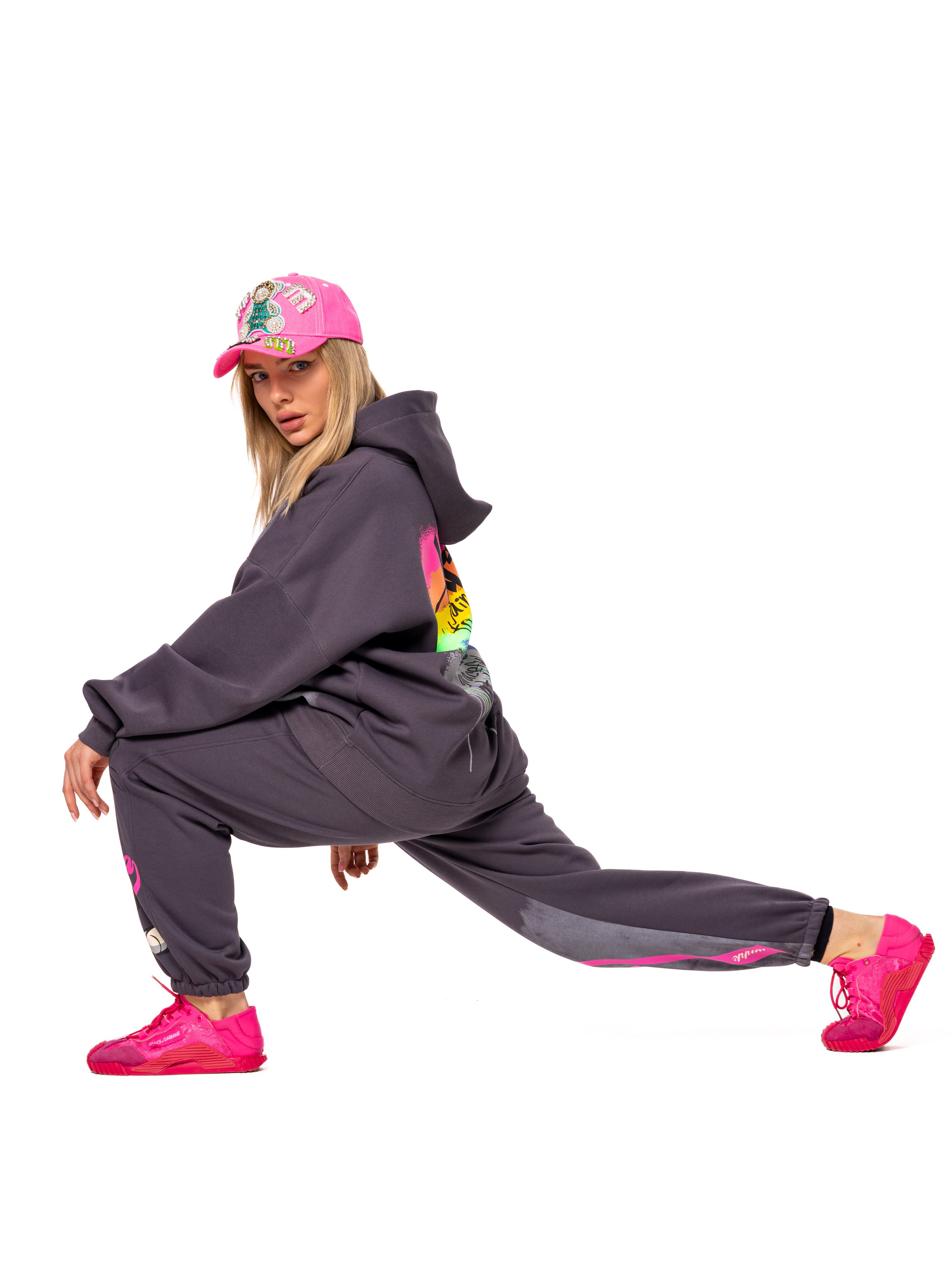 Сборная съёмка для маркетплейсов от CREATIVO PROD. Фото для маркетплейсов — CREATIVO.PROD Москва