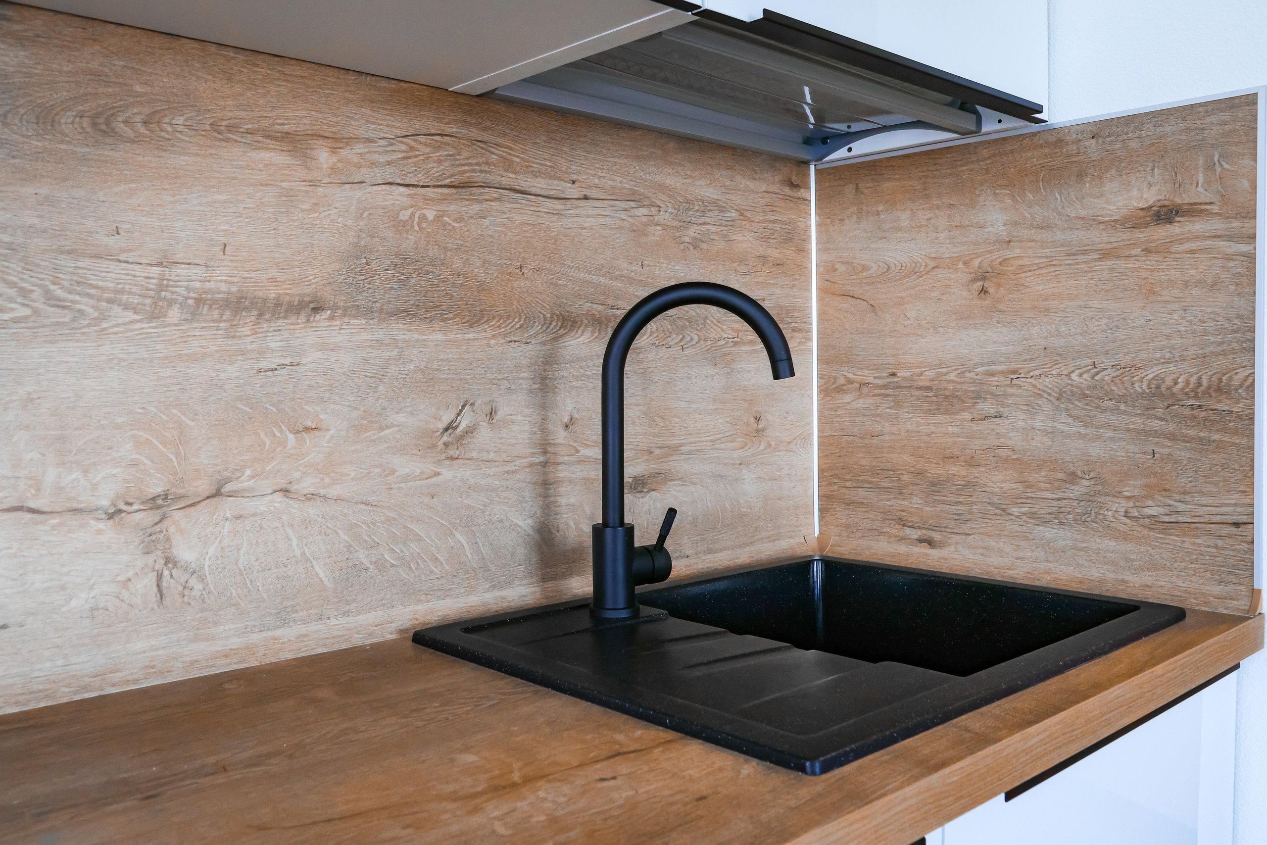 APARTMENT COMPLEX INTERIOR. Mixturecaptures