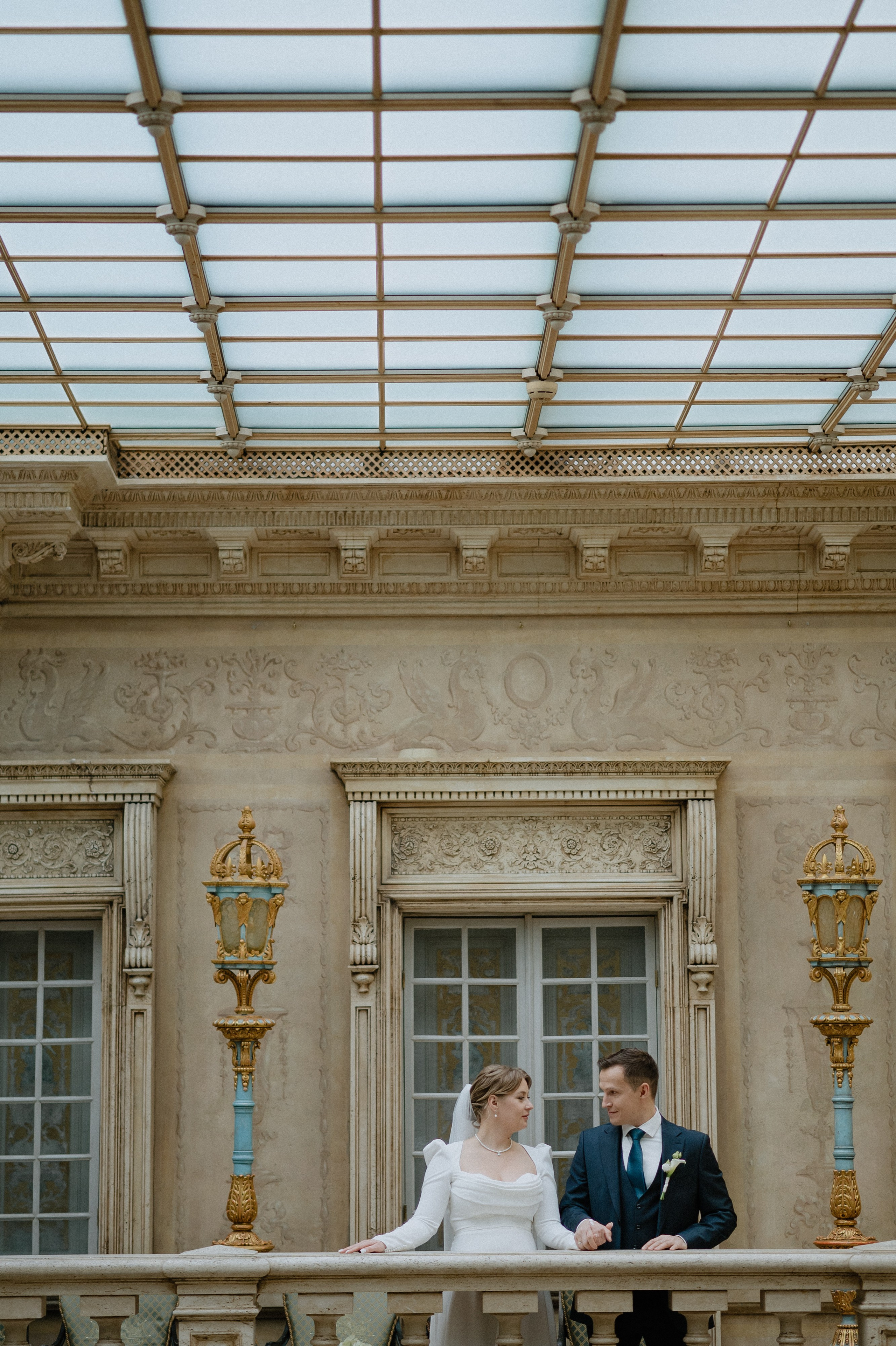 Свадебные сборы и фотосессия в отеле St. Regis. Свадебный фотограф Москва — Сергей и Татьяна