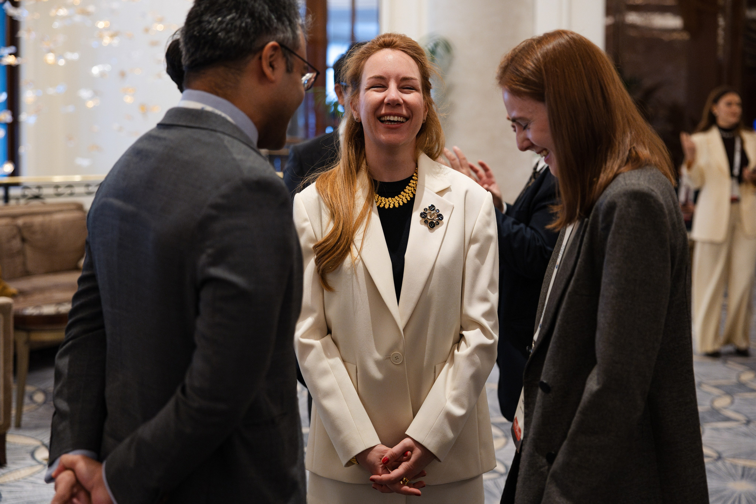 RIAC 2025. Свадебный репортажный фотограф в Москве