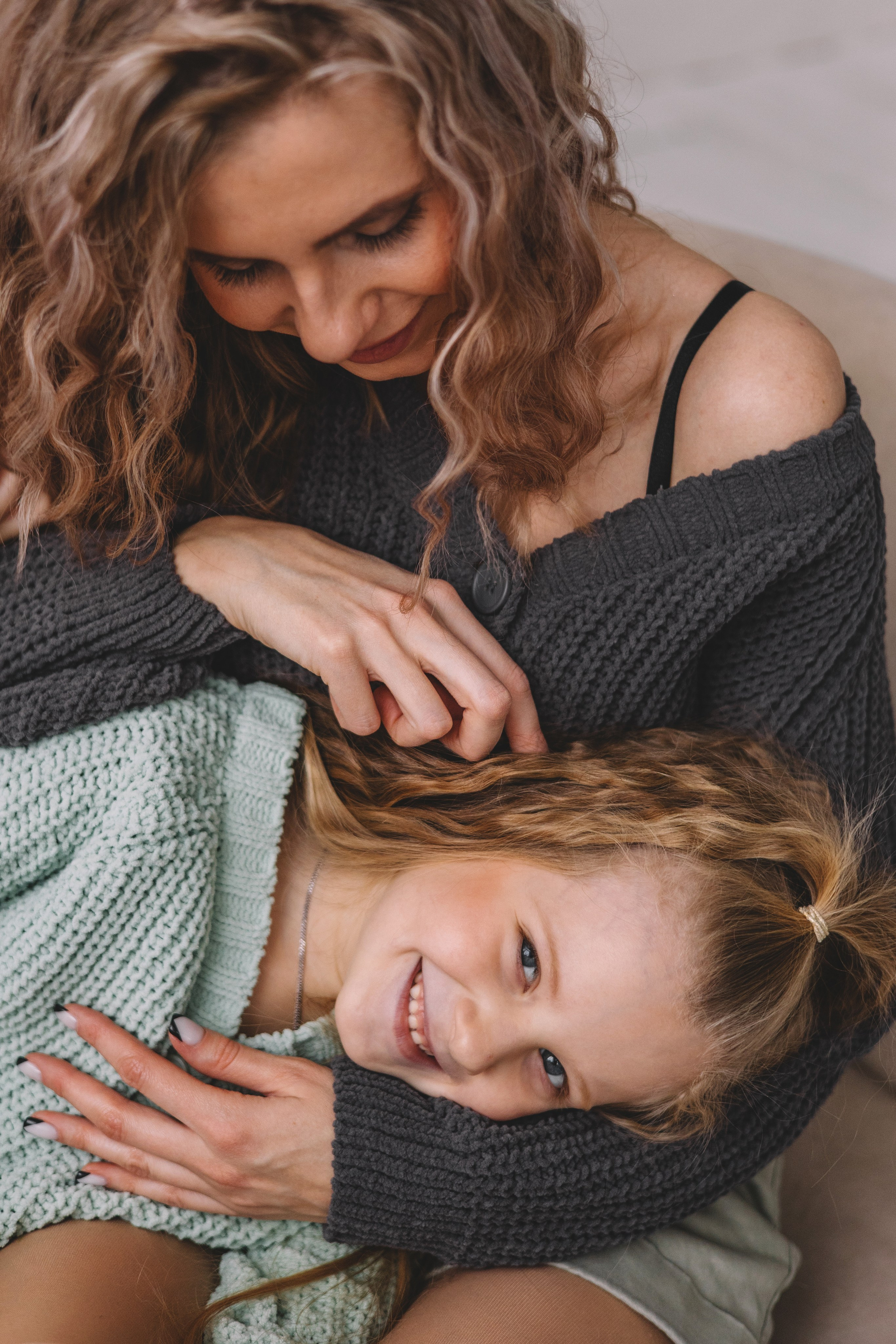 Настя и дети