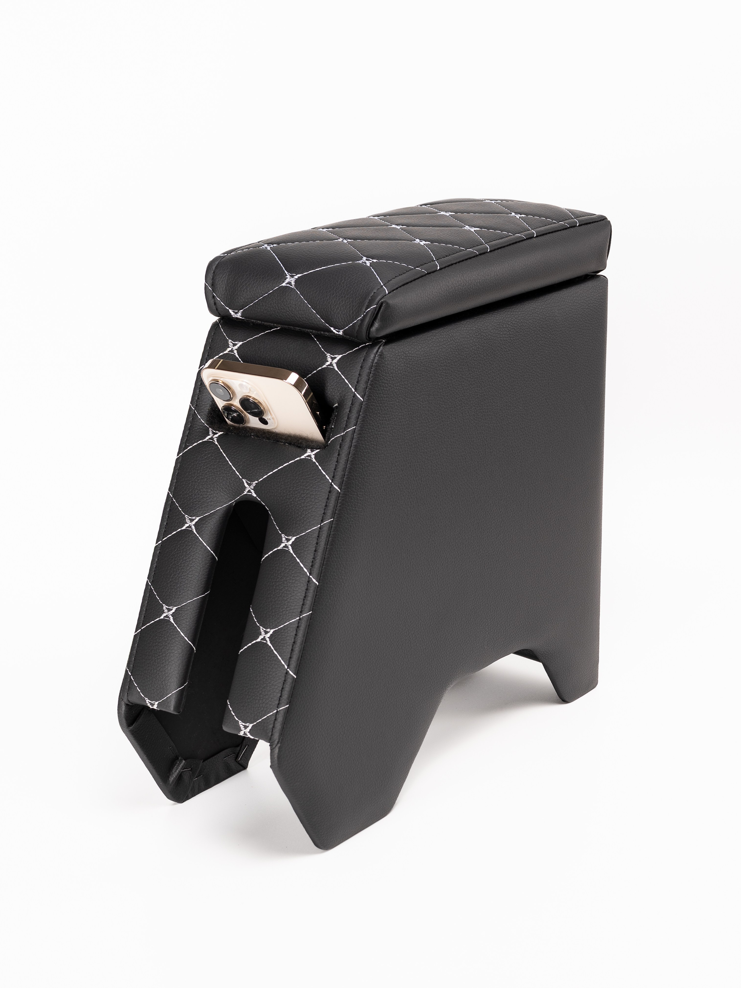 Автоподлокотники предметка стёганые серия 3. Предметный фотограф, фото для маркетплейсов Пятигорск, КМВ